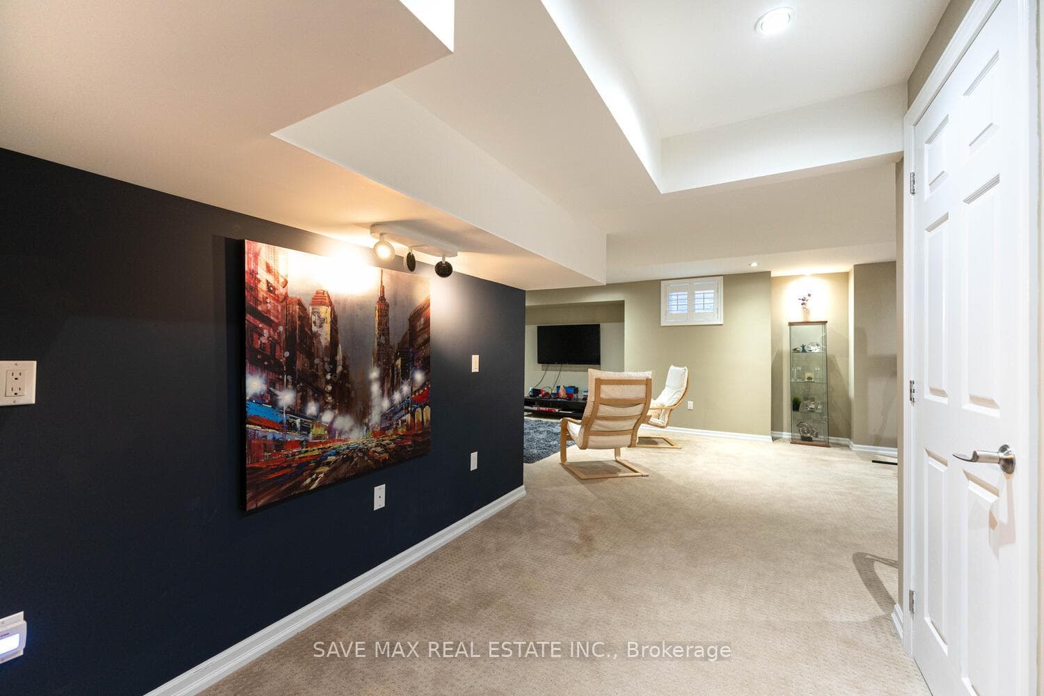 25 Holland Circle photo 31