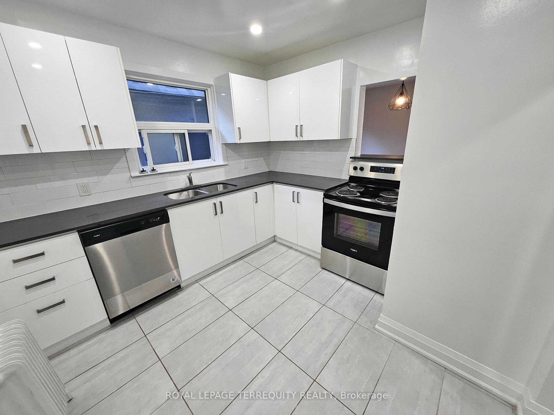 450 Arlington Avenue Unit 6 photo 20