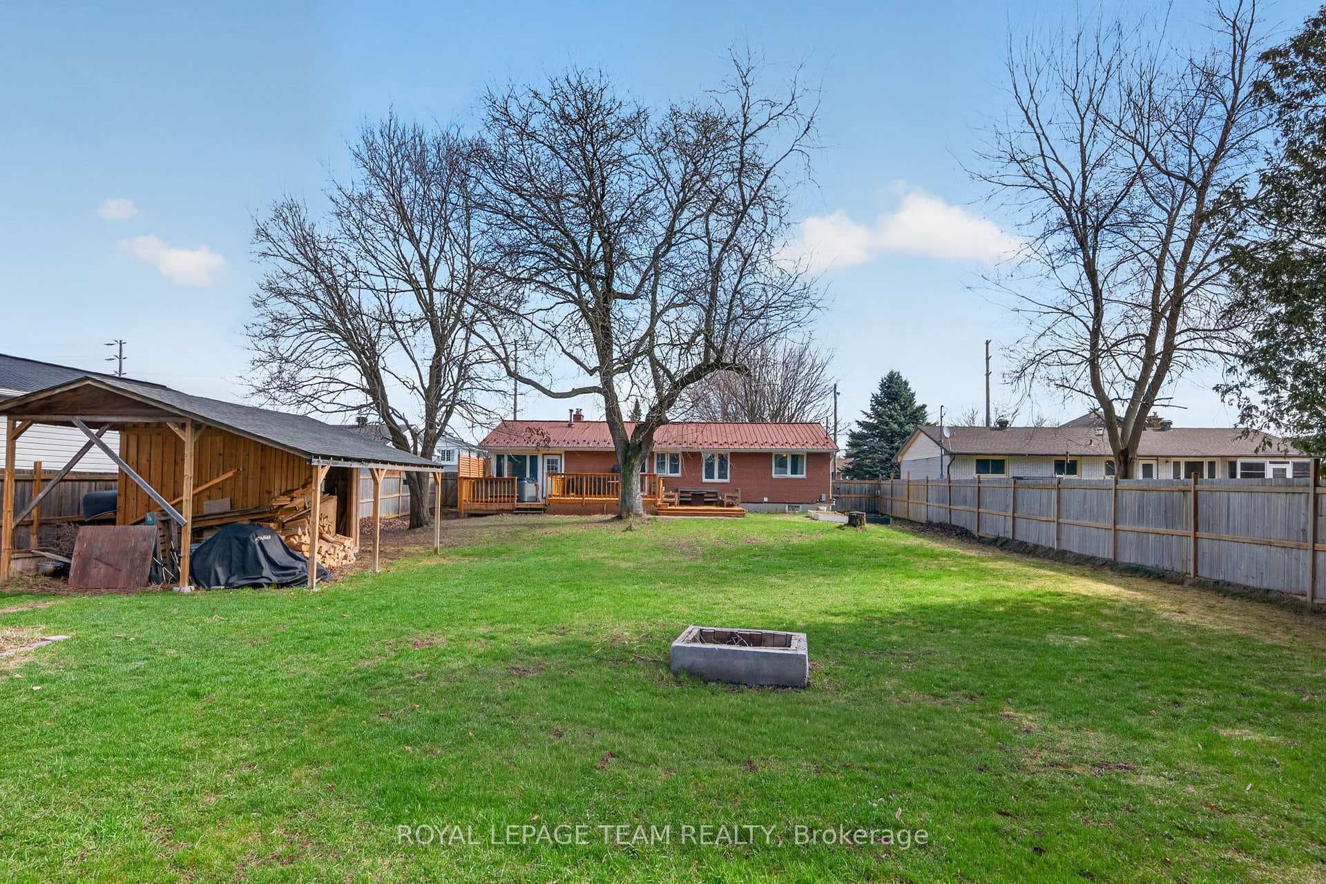 105 Fortune Street photo 45