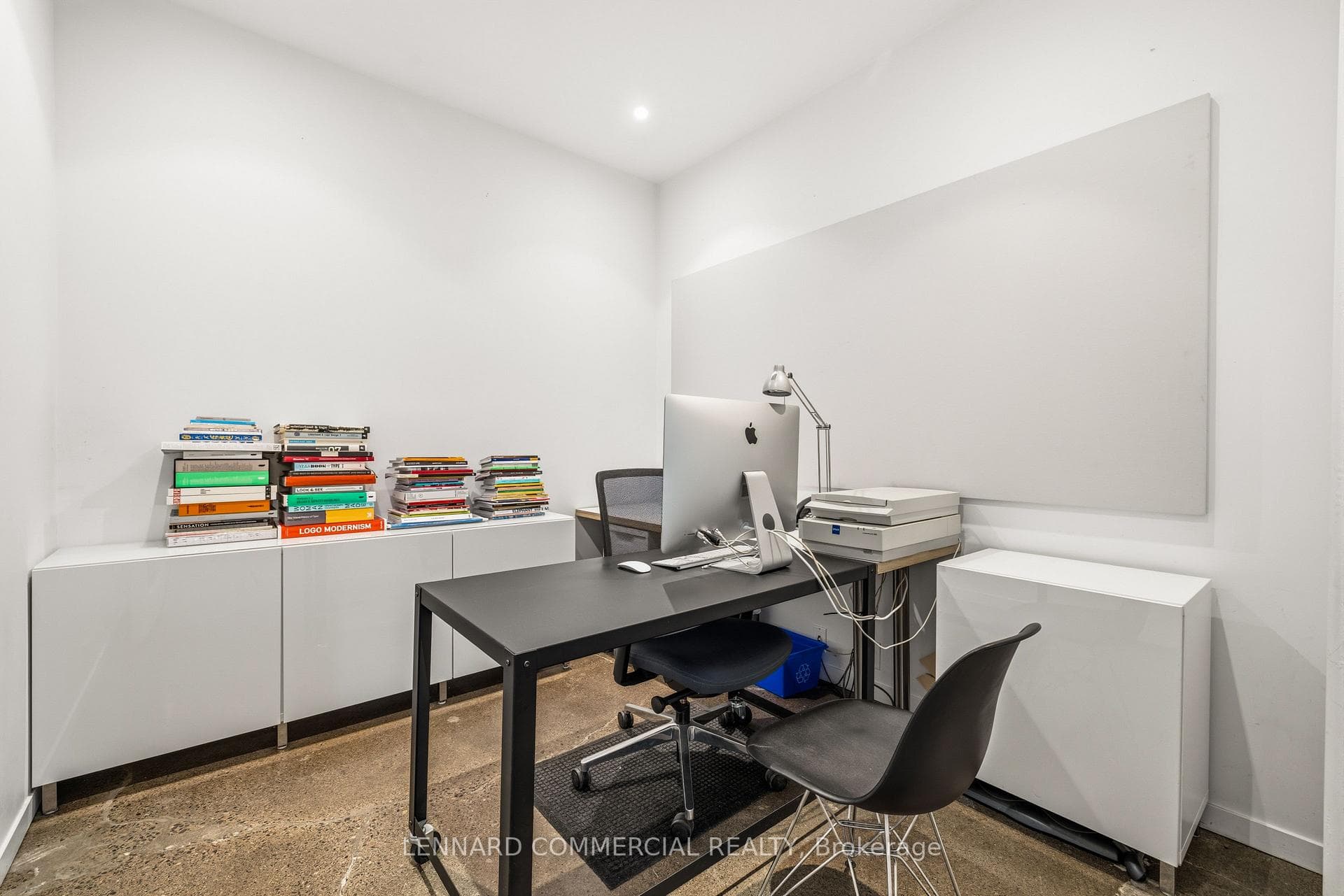 121 Logan Avenue photo 14