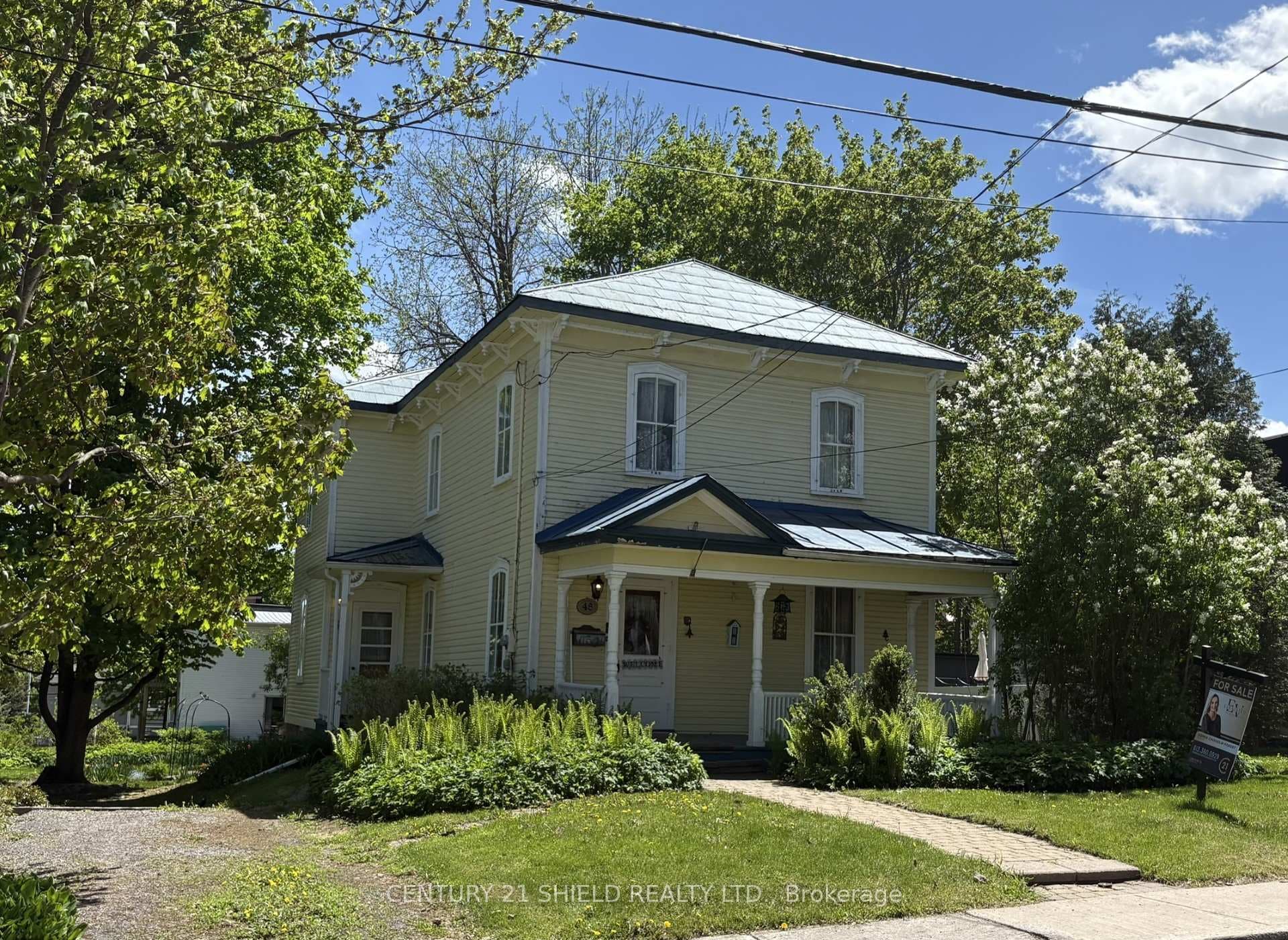 48 St George Street photo 1