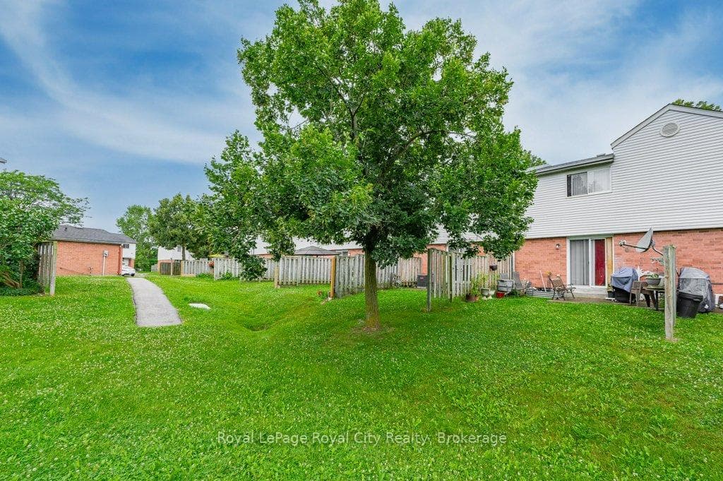 40 Imperial Road Unit 6 photo 5