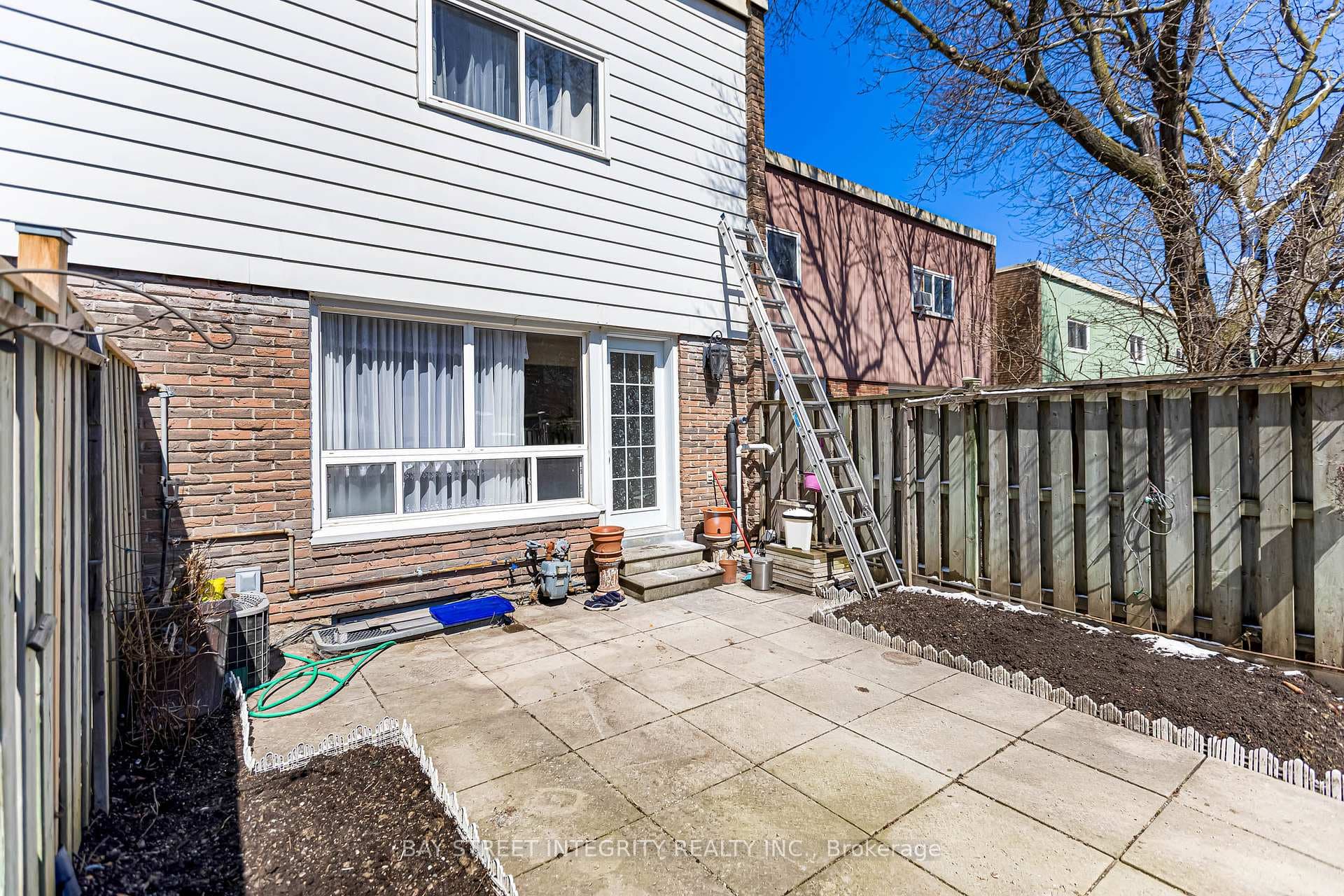 20 Elsa Vine Way photo 45