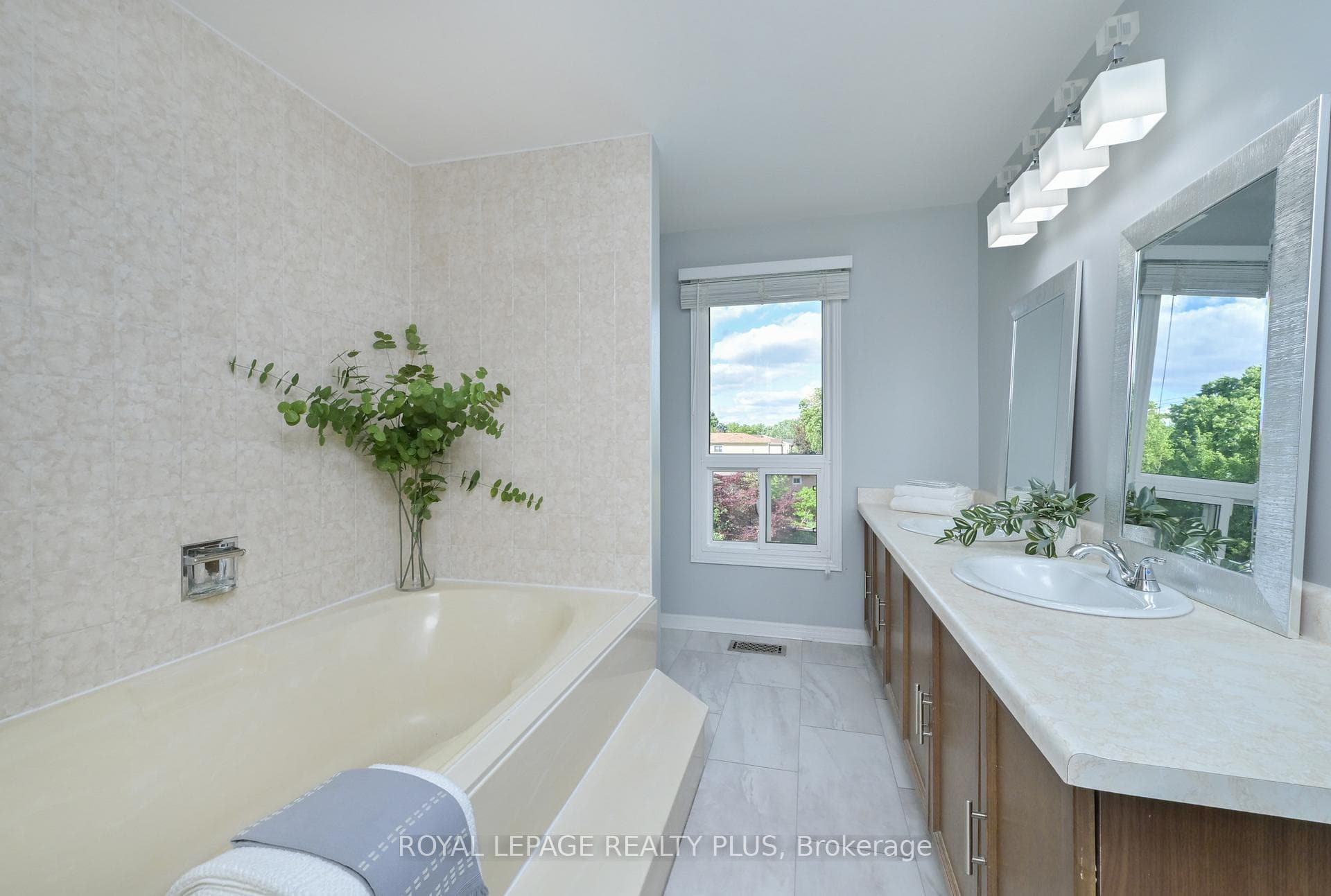 6993 Danton Promenade photo 29