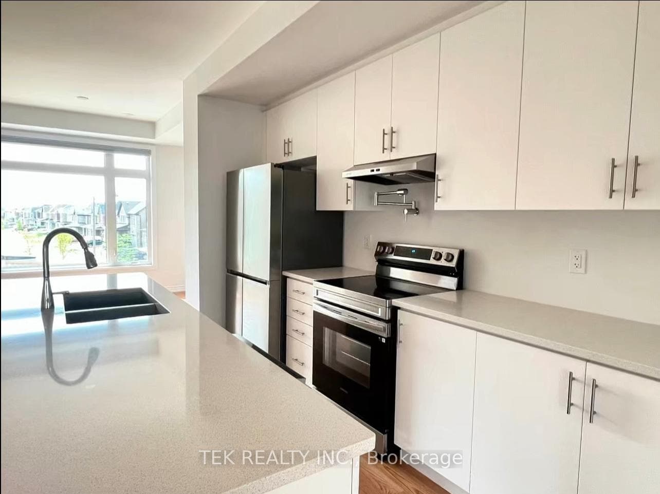 178 Lageer Drive photo 23