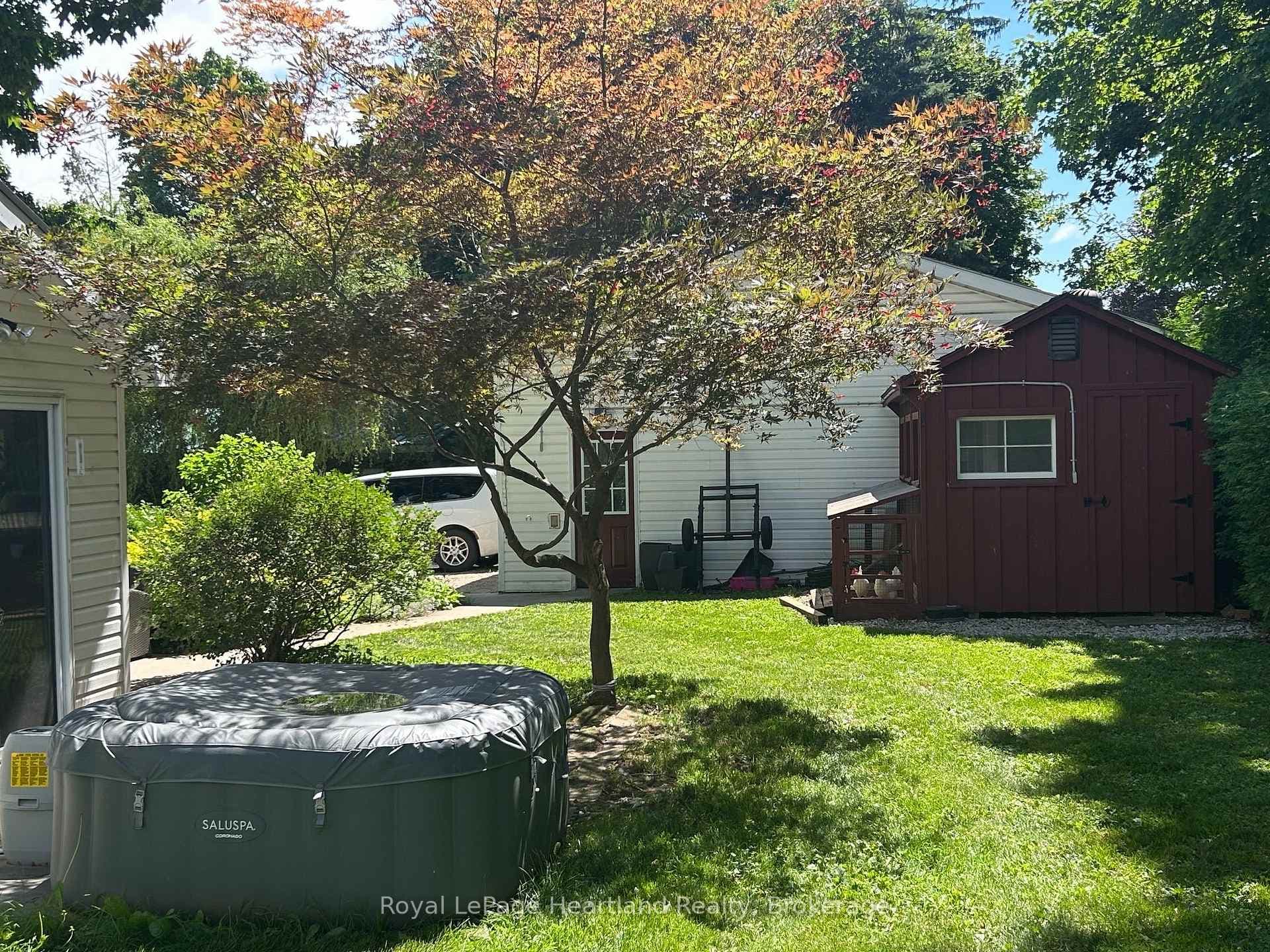 118 ISAAC Street photo 28