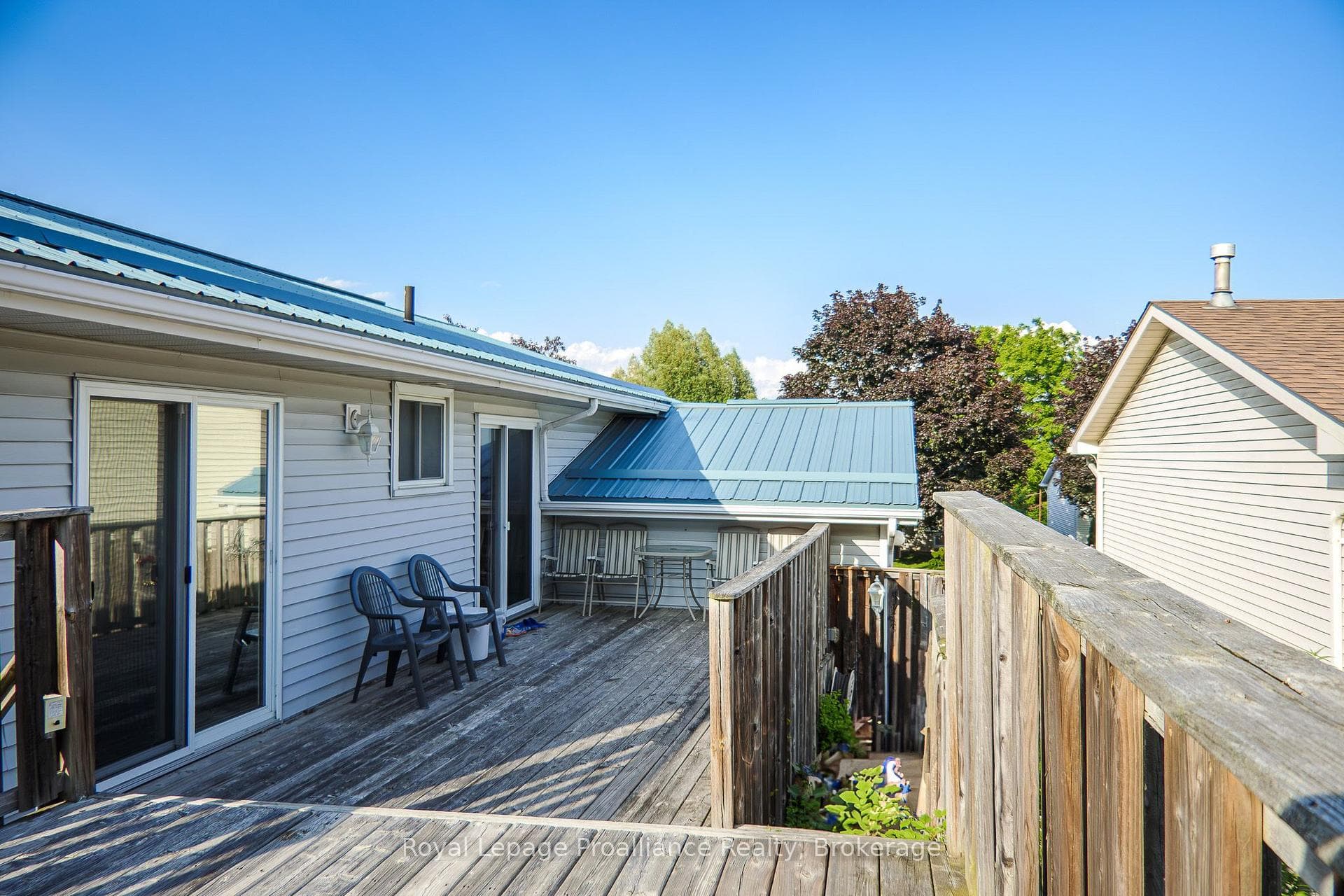 44 Ireland Drive photo 39