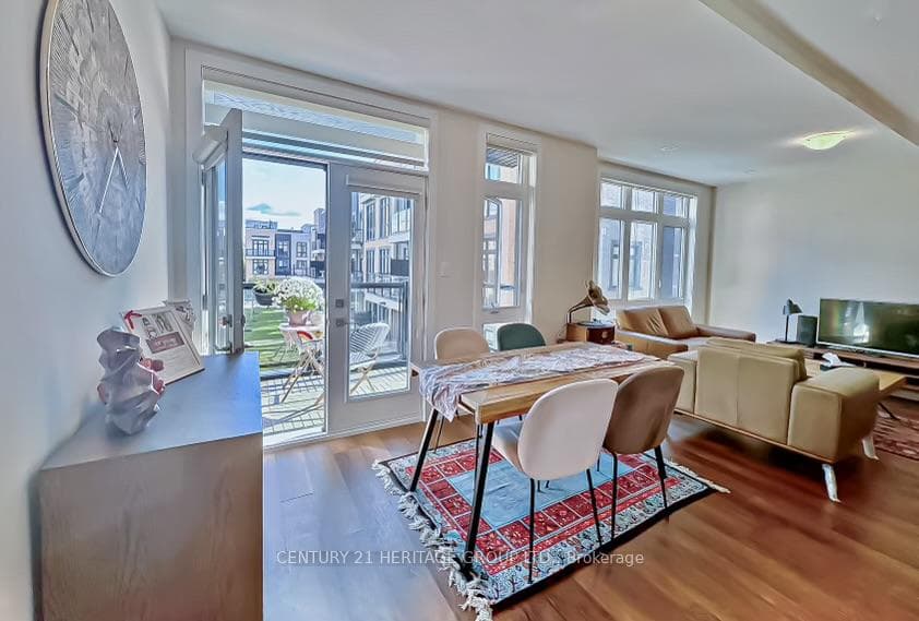 6 Sayers Lane Unit 11 photo 17