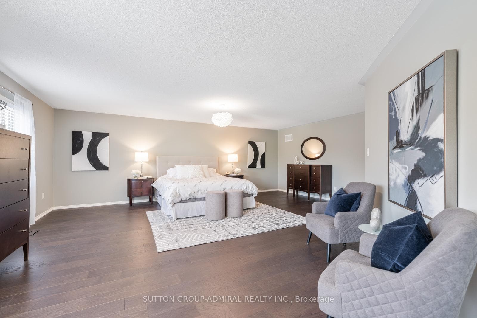 9 Wagon Wheel Crescent photo 19