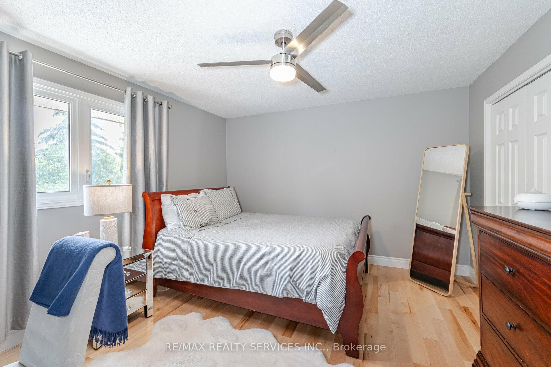 4 Eddystone Drive photo 24