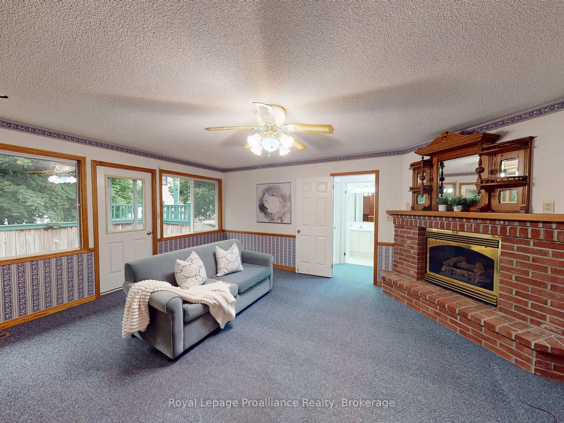 88 Westwind Crescent photo 29