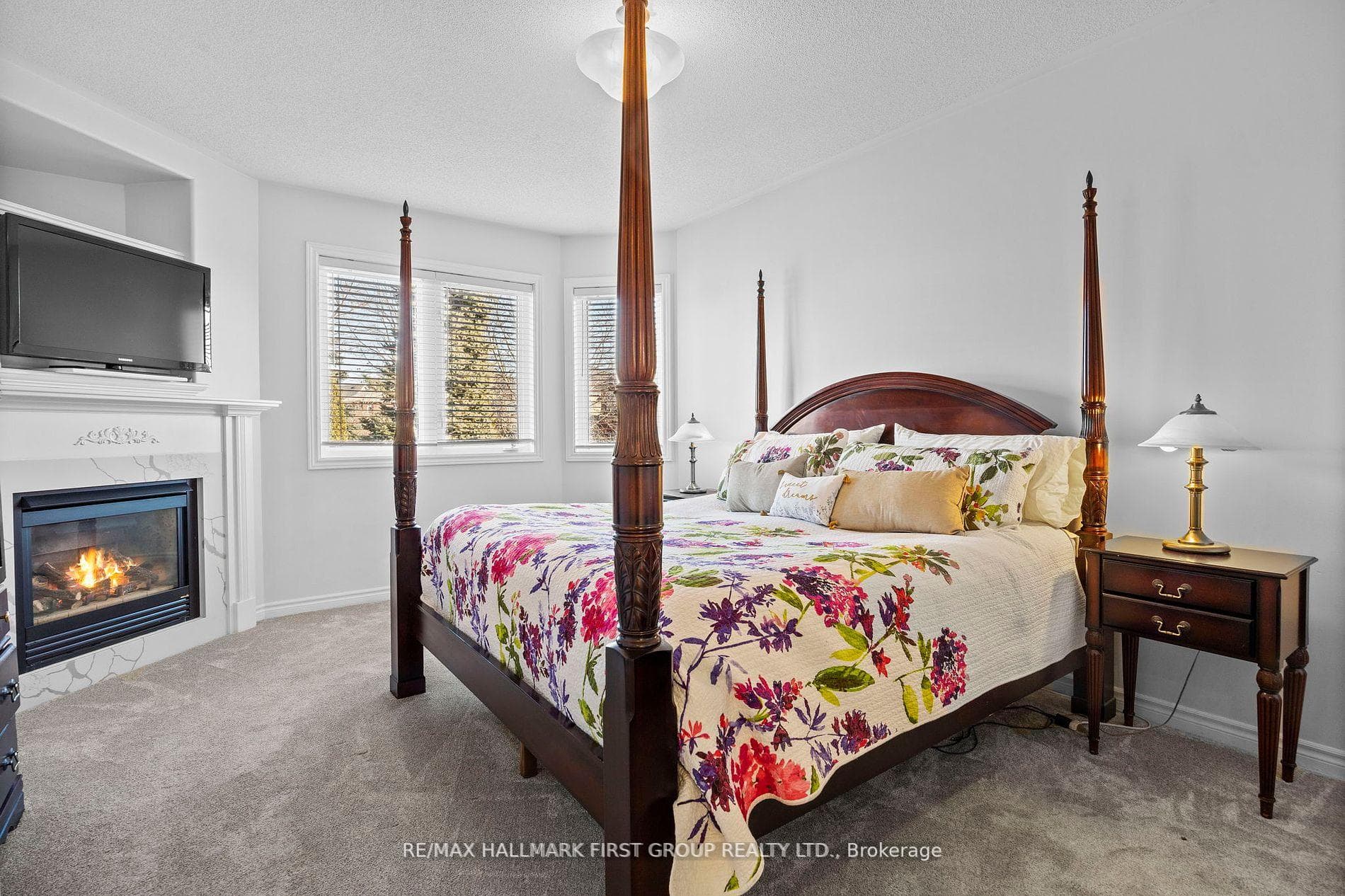 7 Inverary Court photo 18