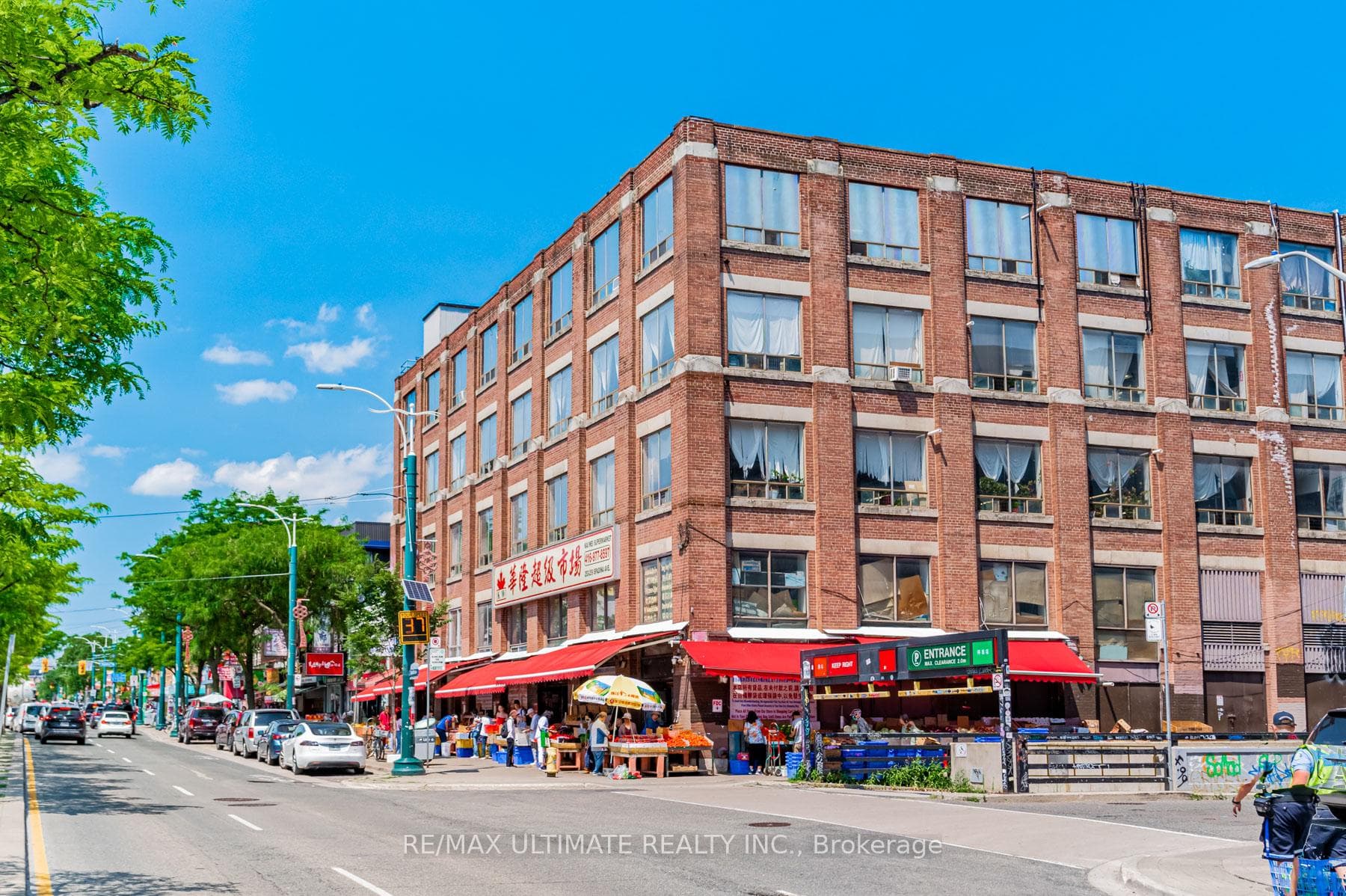 229 Spadina Avenue Unit 301 photo 25