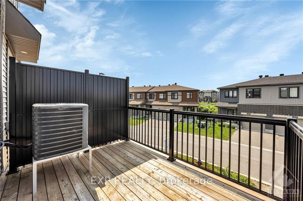 165 ATTWELL photo 21
