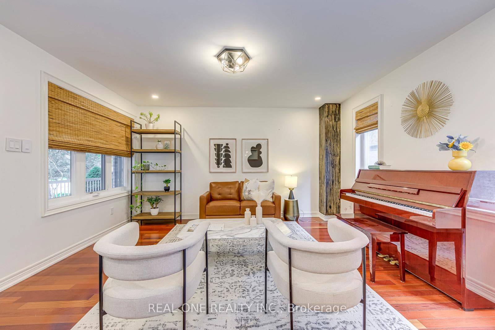 2946 Duncairn Drive photo 8