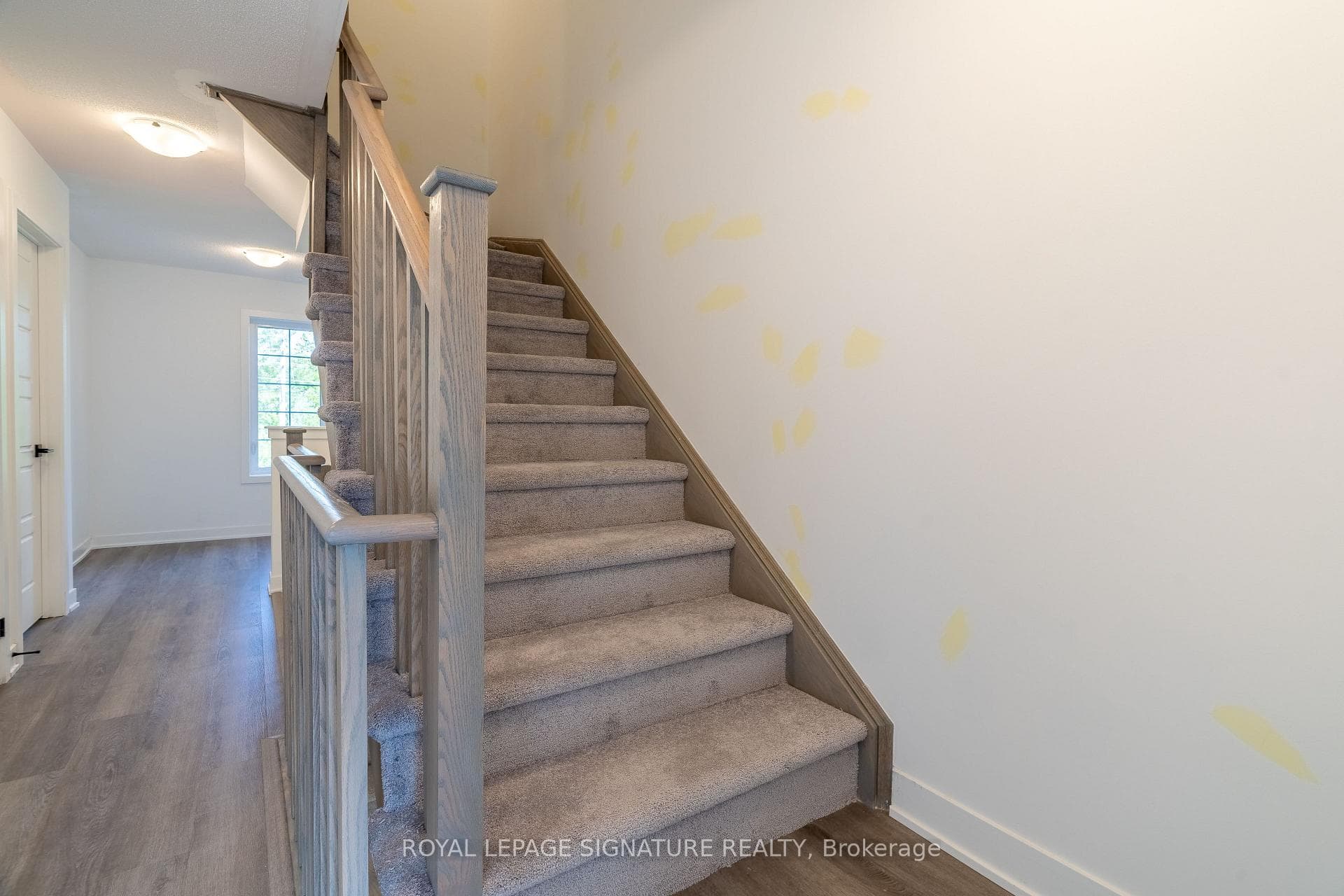 23 Selfridge Way Unit 70 photo 19