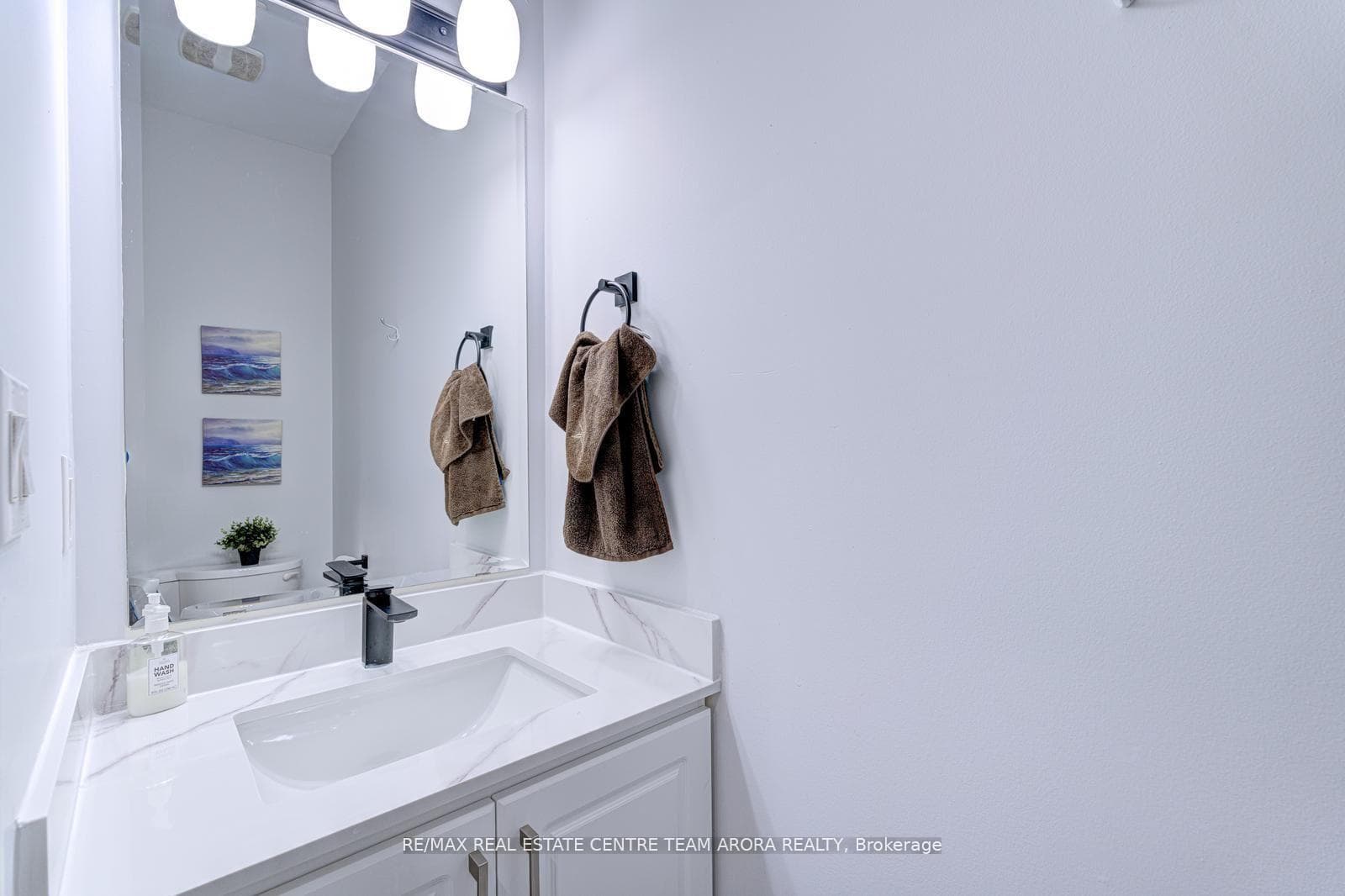 57 Sky Harbour Drive photo 21