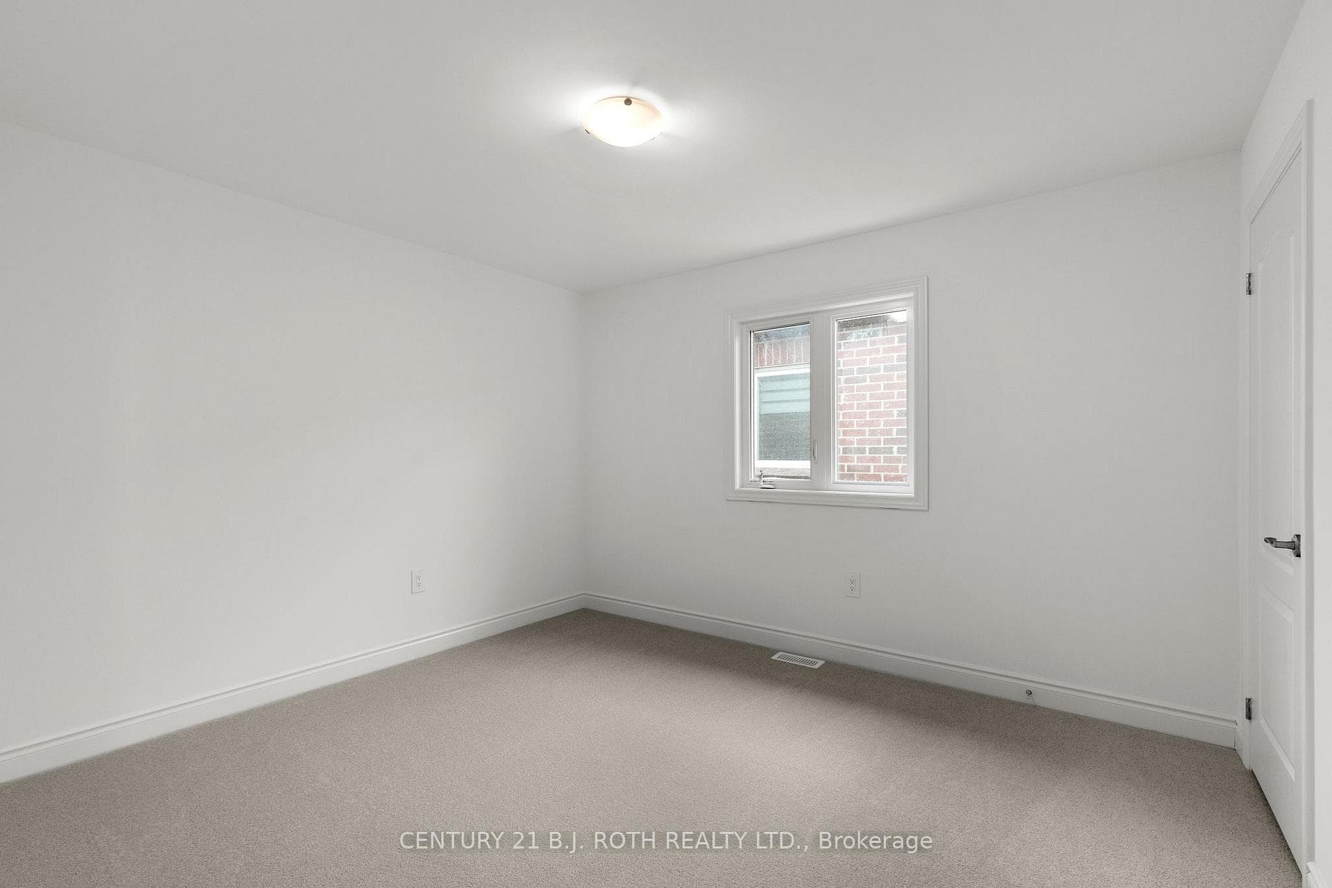 Illustrative photos of the same model