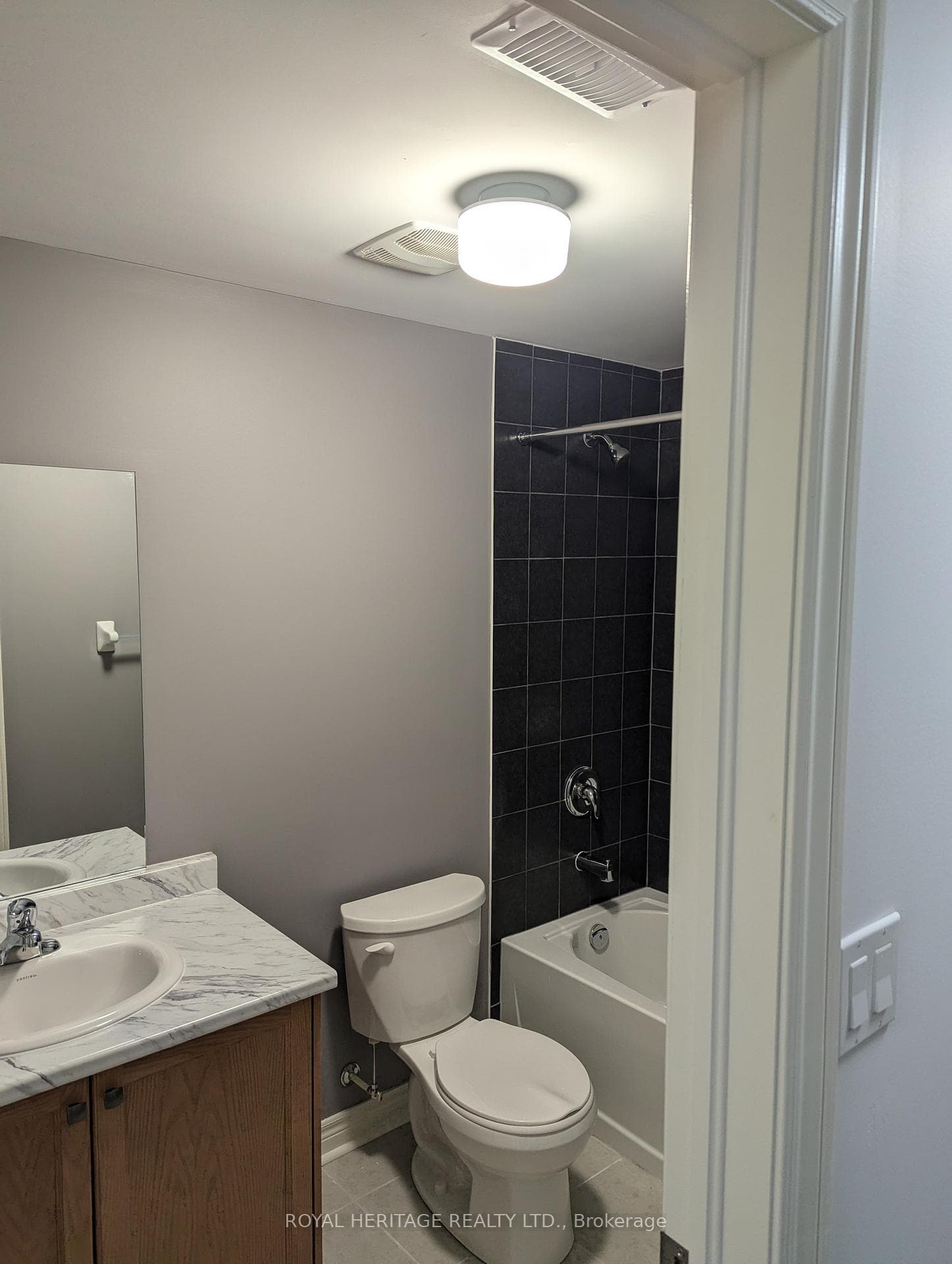 676 Fleetwood Drive photo 19