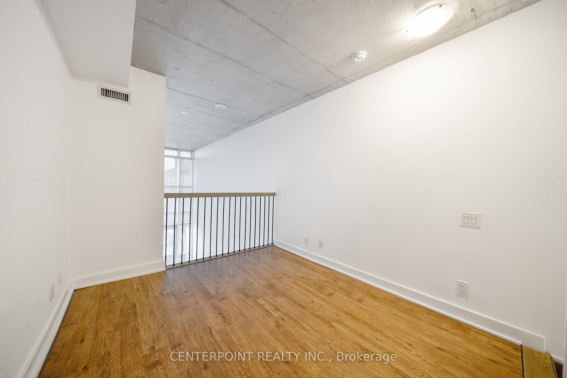5 Hanna Avenue Unit 448 photo 11