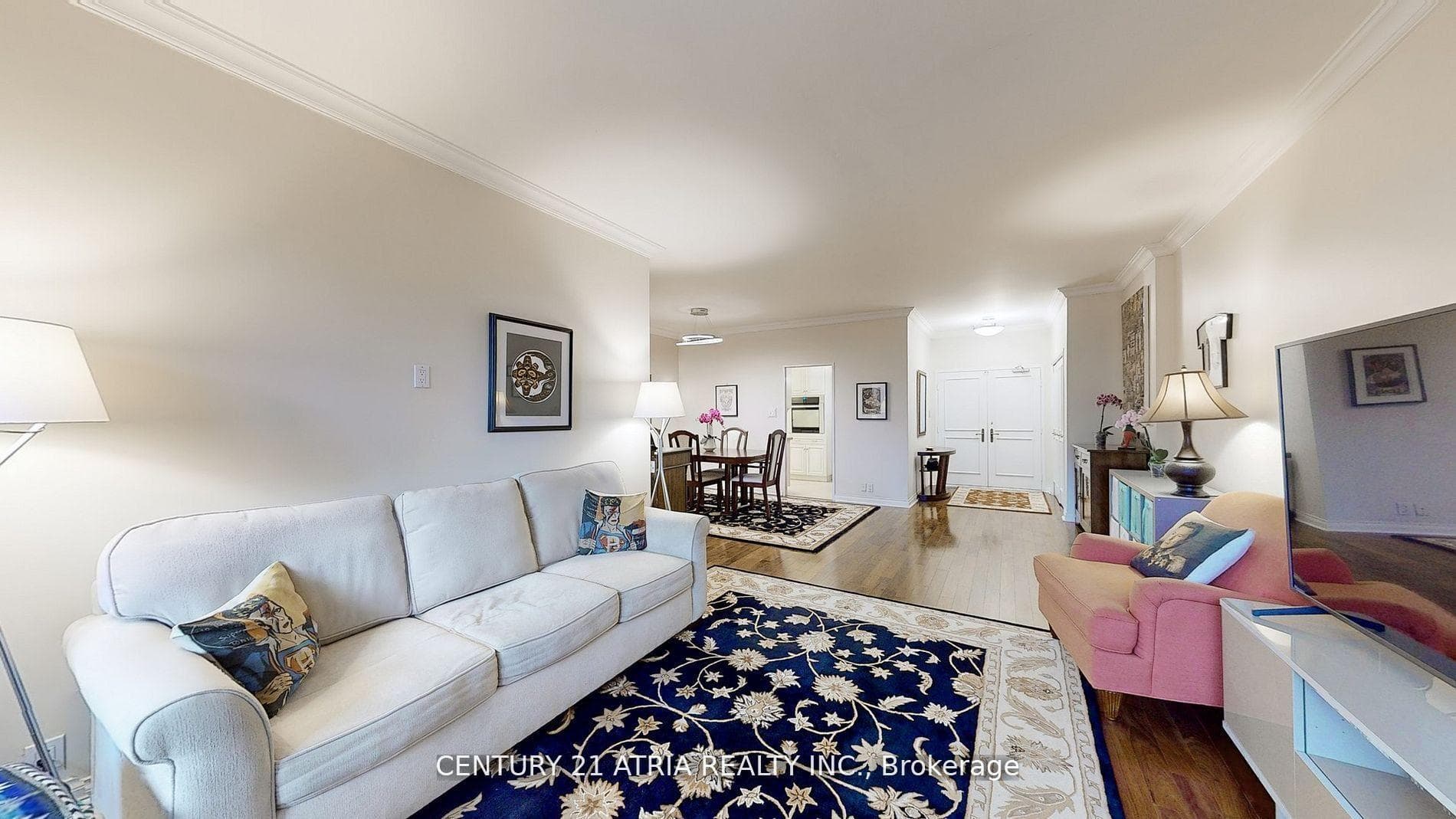 350 Lonsdale Road Unit 102 photo 7