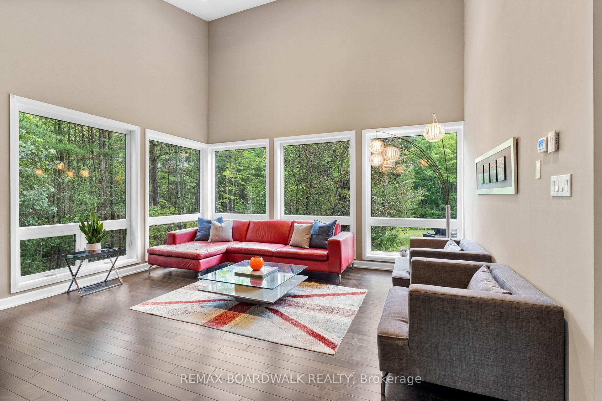 108 EDITH MARGARET Place photo 12