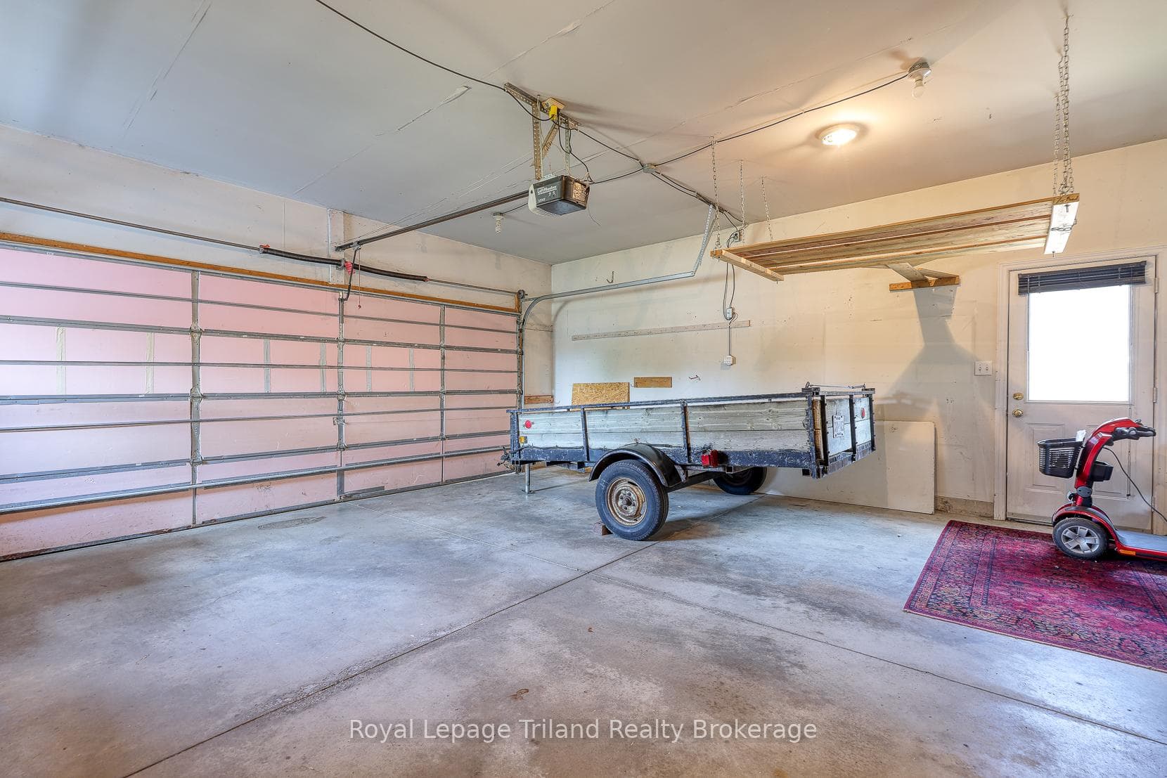245 Falcon Drive photo 37