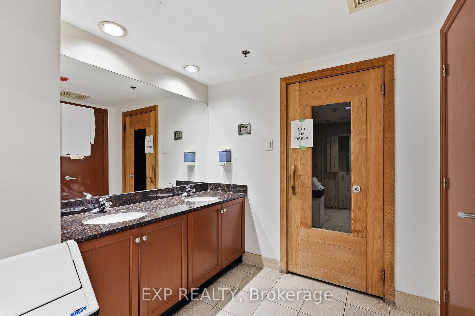 234 Rideau Street Unit 304 photo 10