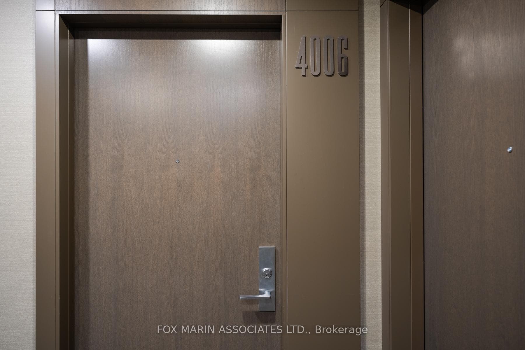 101 Charles Street Unit 4006 photo 2