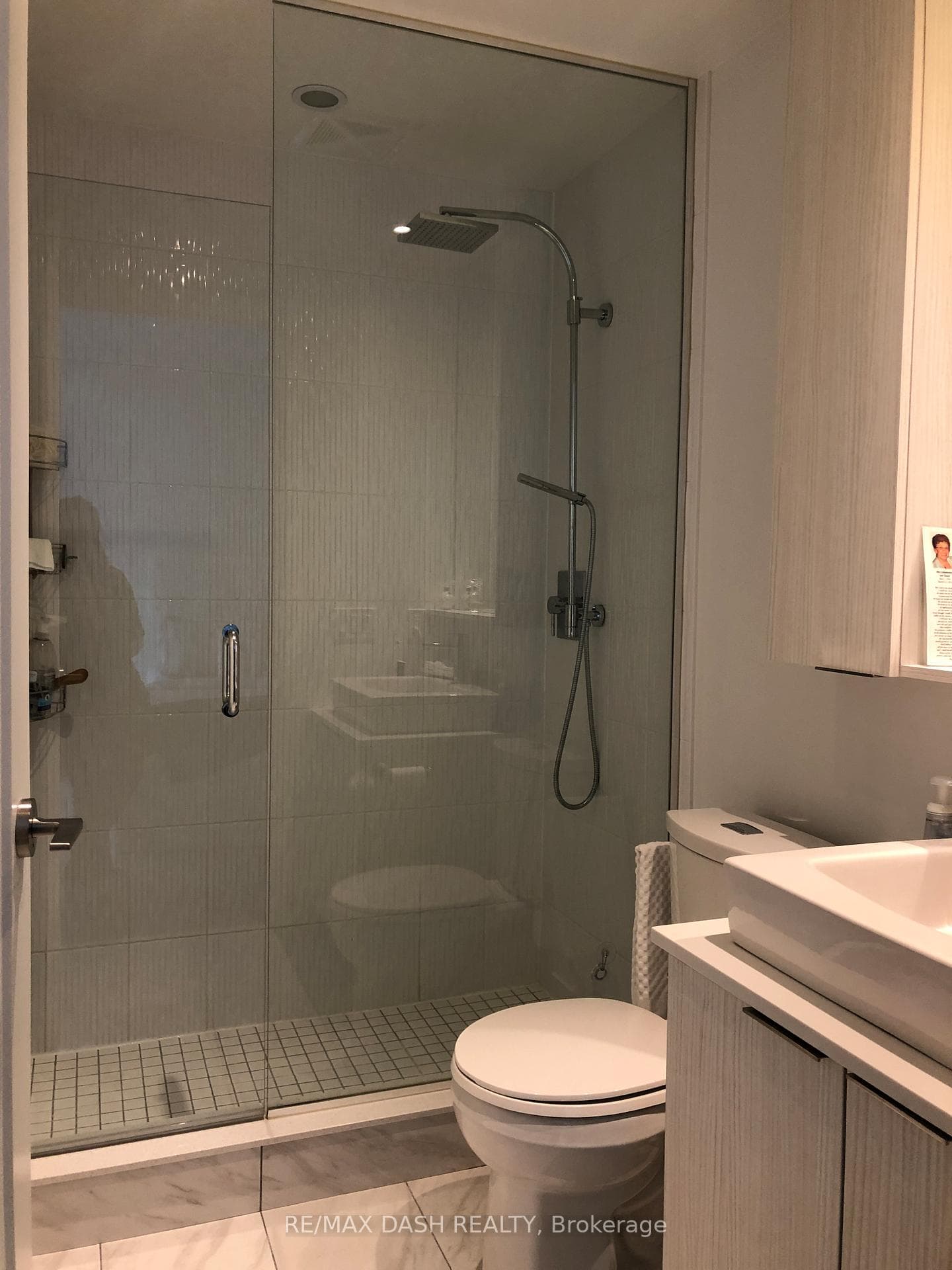110 Marine Parade Drive Unit 204 photo 21