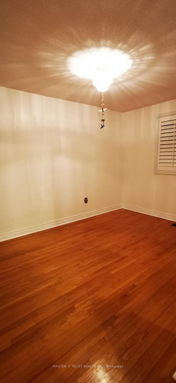 85 Southview Drive photo 7