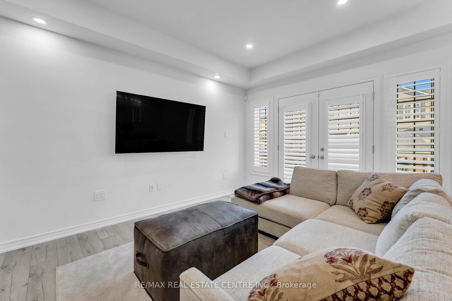 7 Roseberry Lane photo 4