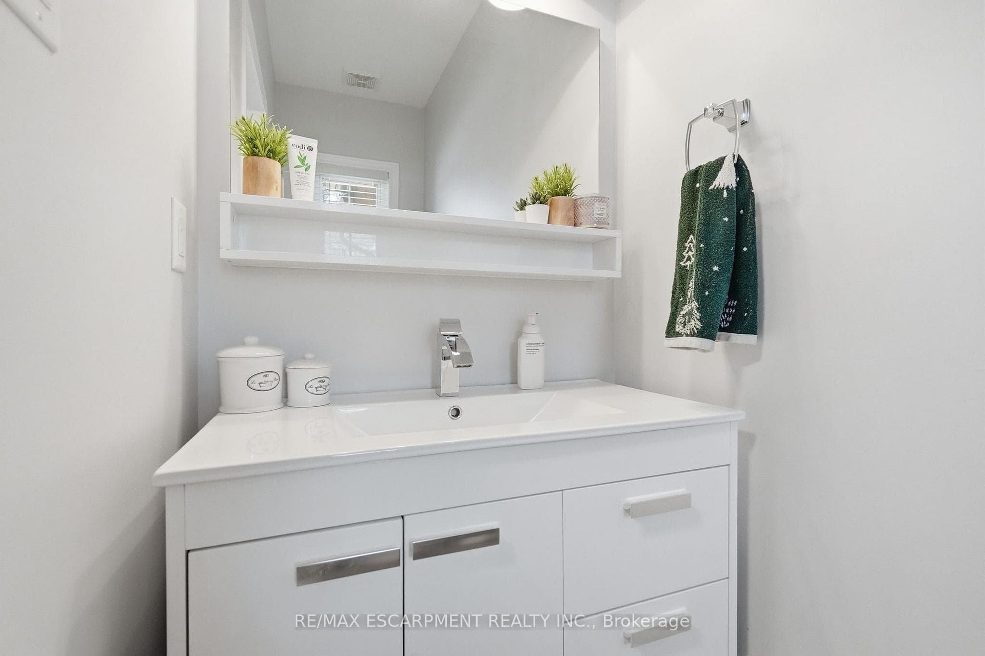 39 PANABAKER Drive Unit 12 photo 16