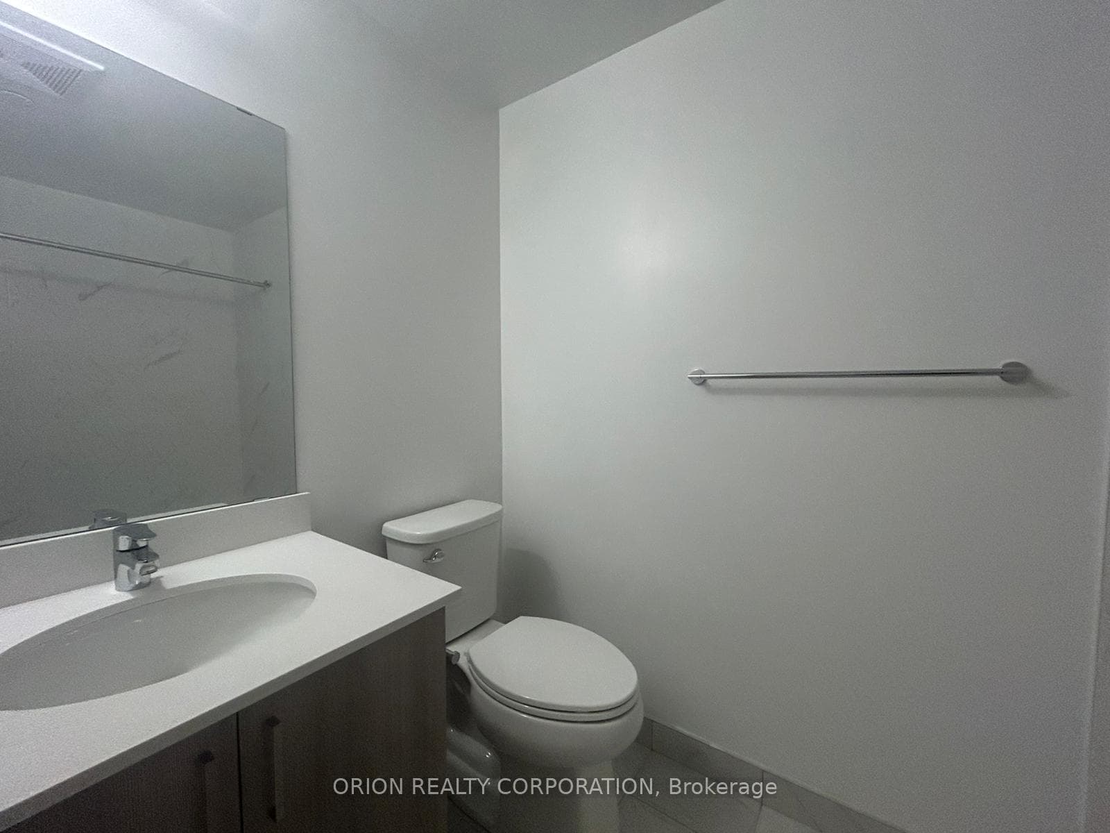 556 Marlee Avenue Unit 329 photo 4