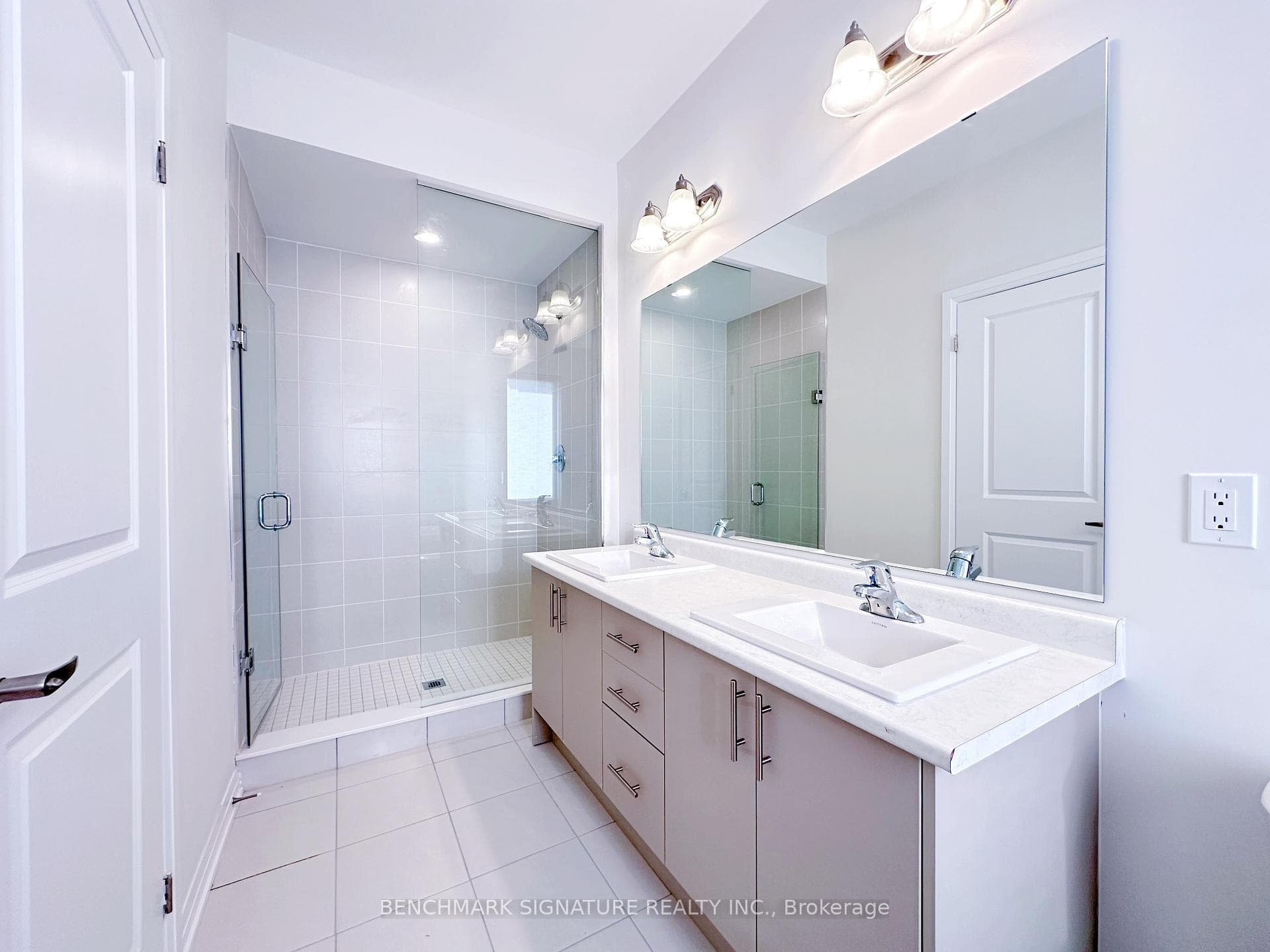 22 Millman Lane photo 10