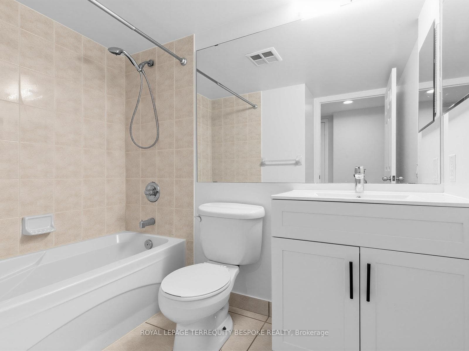 153 Beecroft Road Unit 2815 photo 25