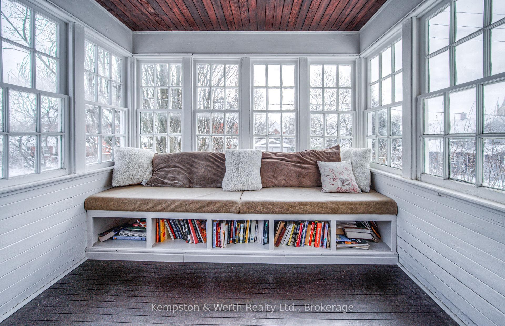 333 Barber Avenue photo 33