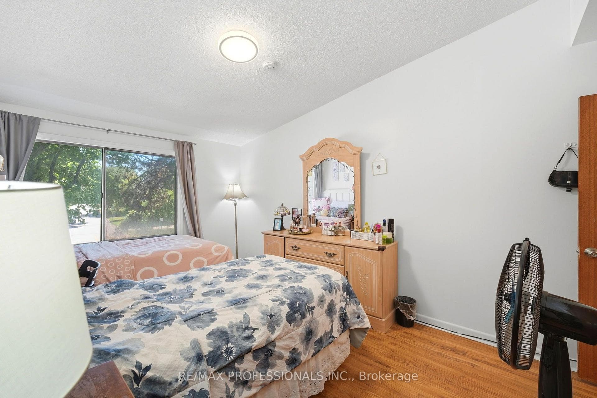 48 Three Valleys Drive Unit 12 photo 23