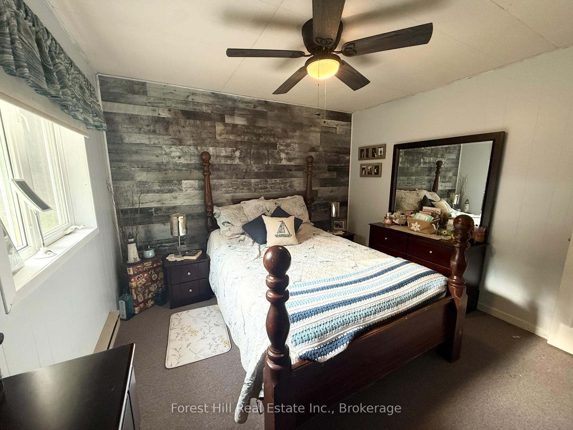 935 Limberlost Road photo 33