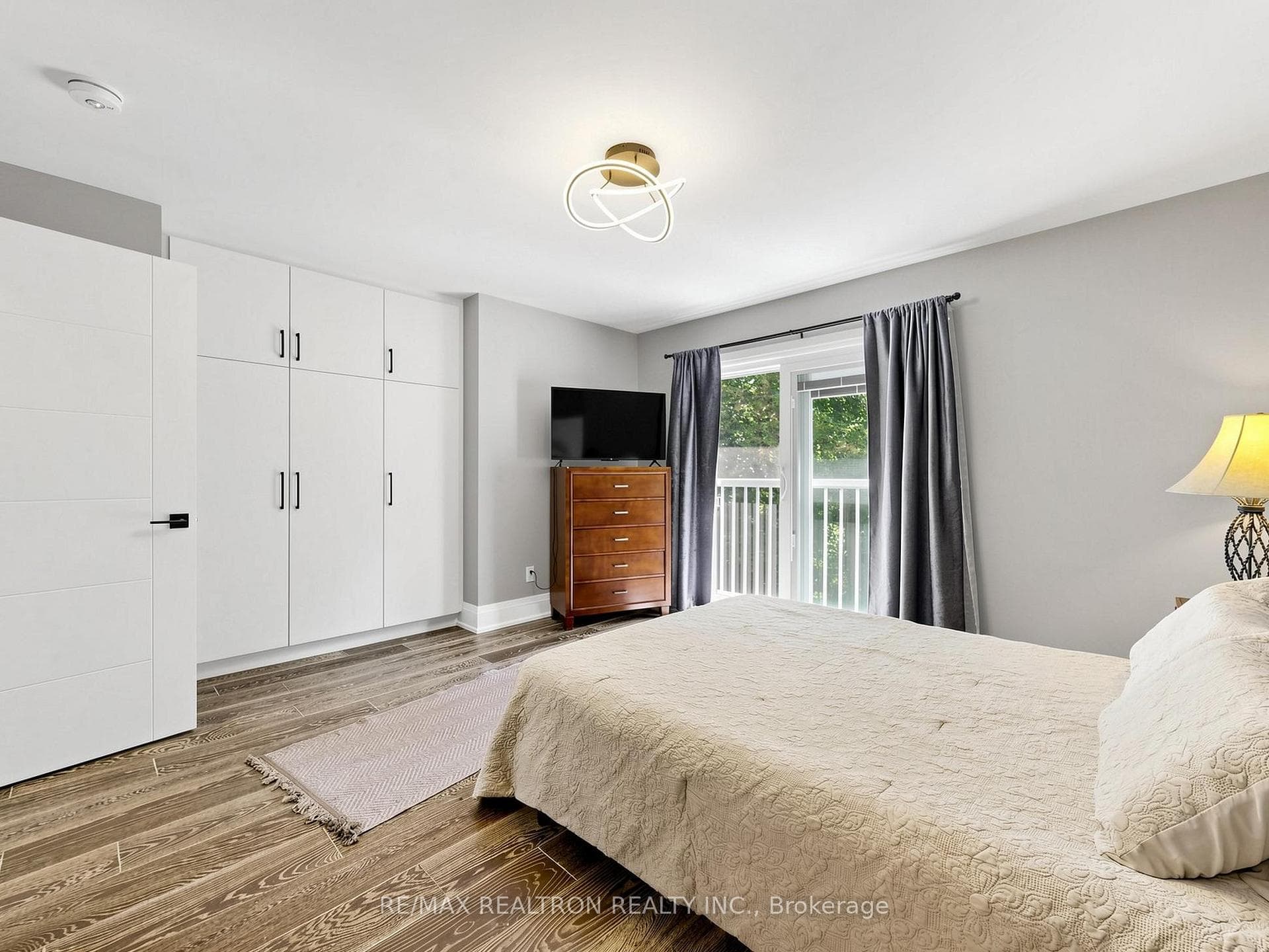 132 Stilecroft Drive photo 22