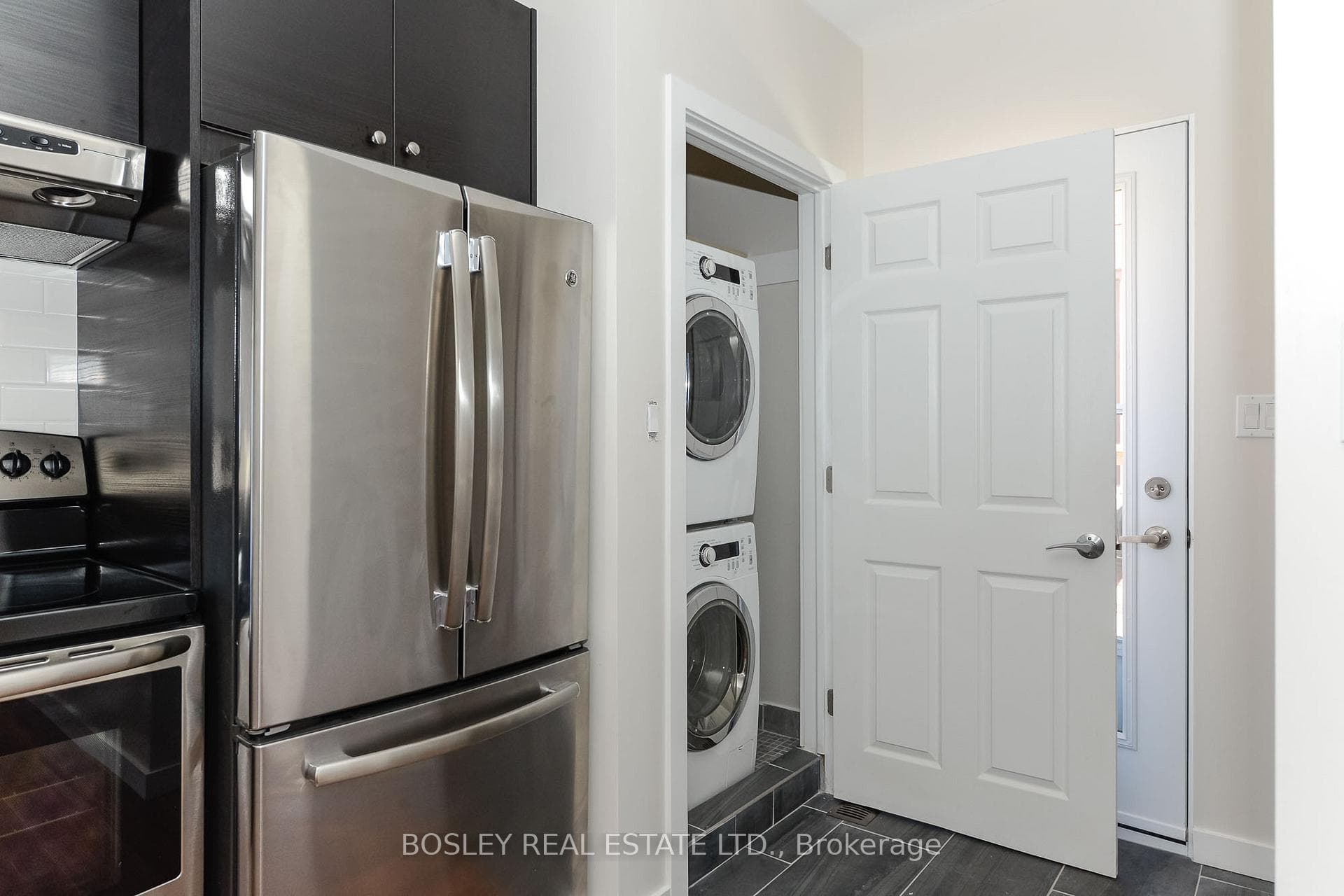 228 Jones Avenue Unit Upper photo 12