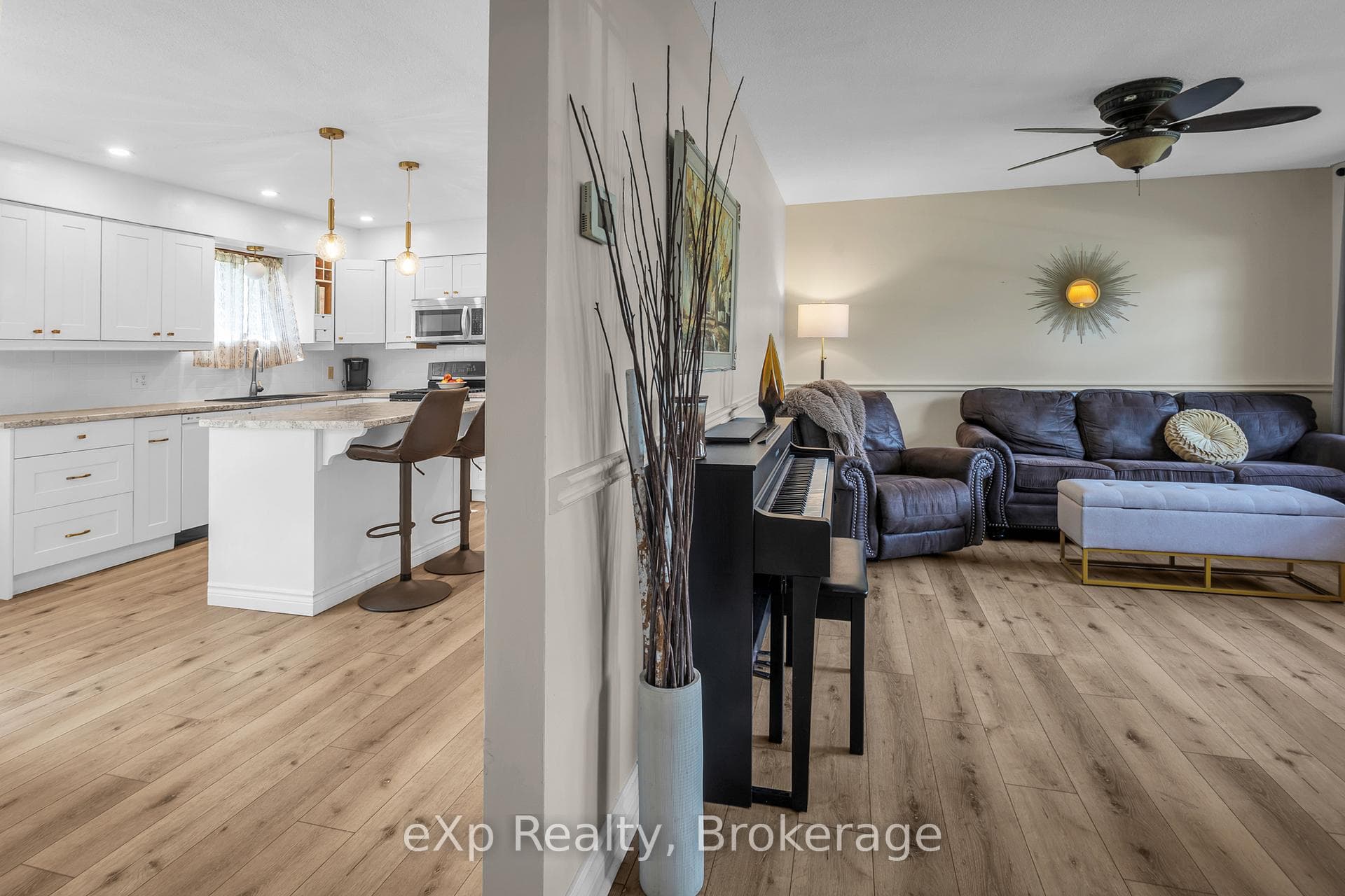 84 Trottier Drive photo 32