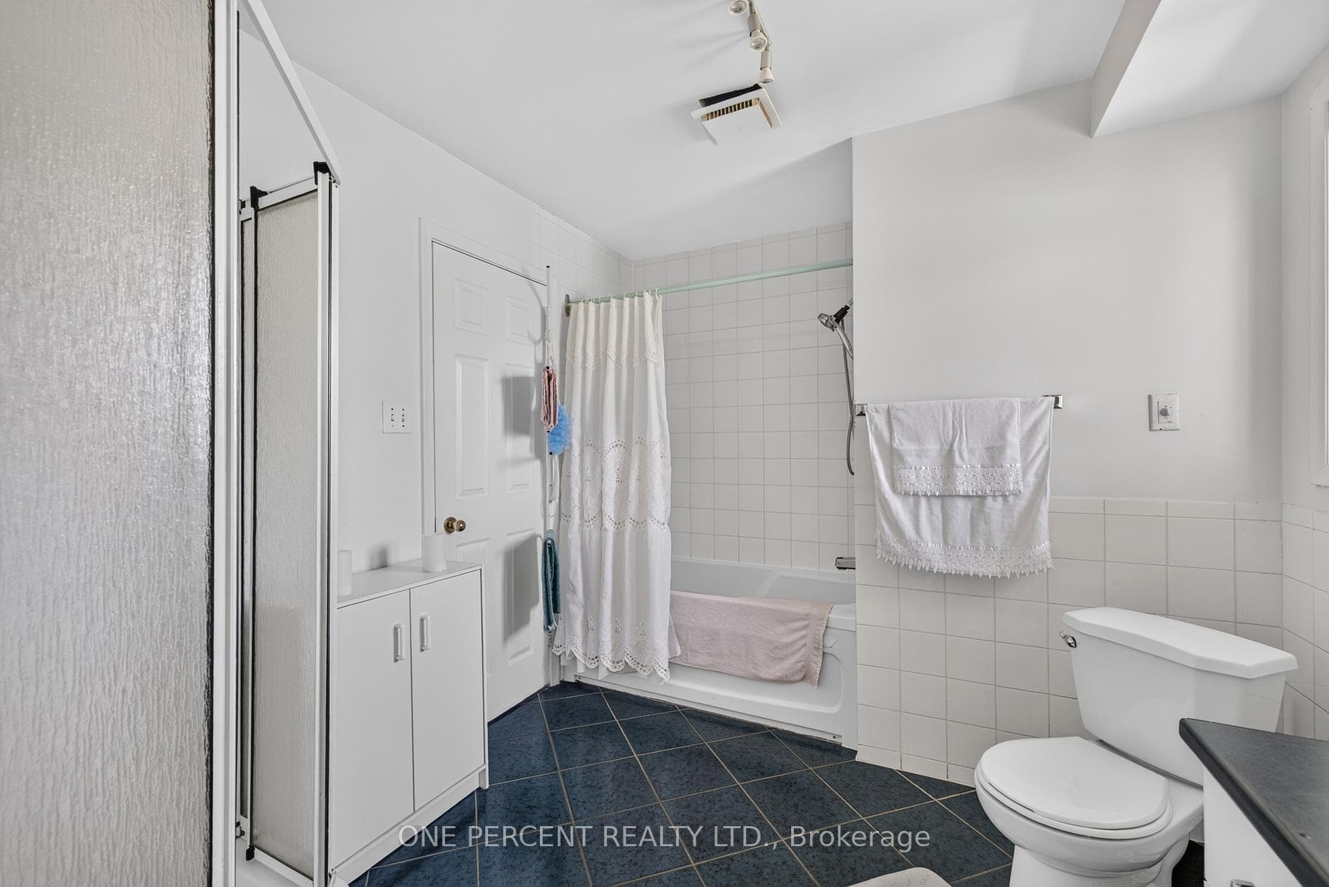 5395 Barnsdale Road photo 23