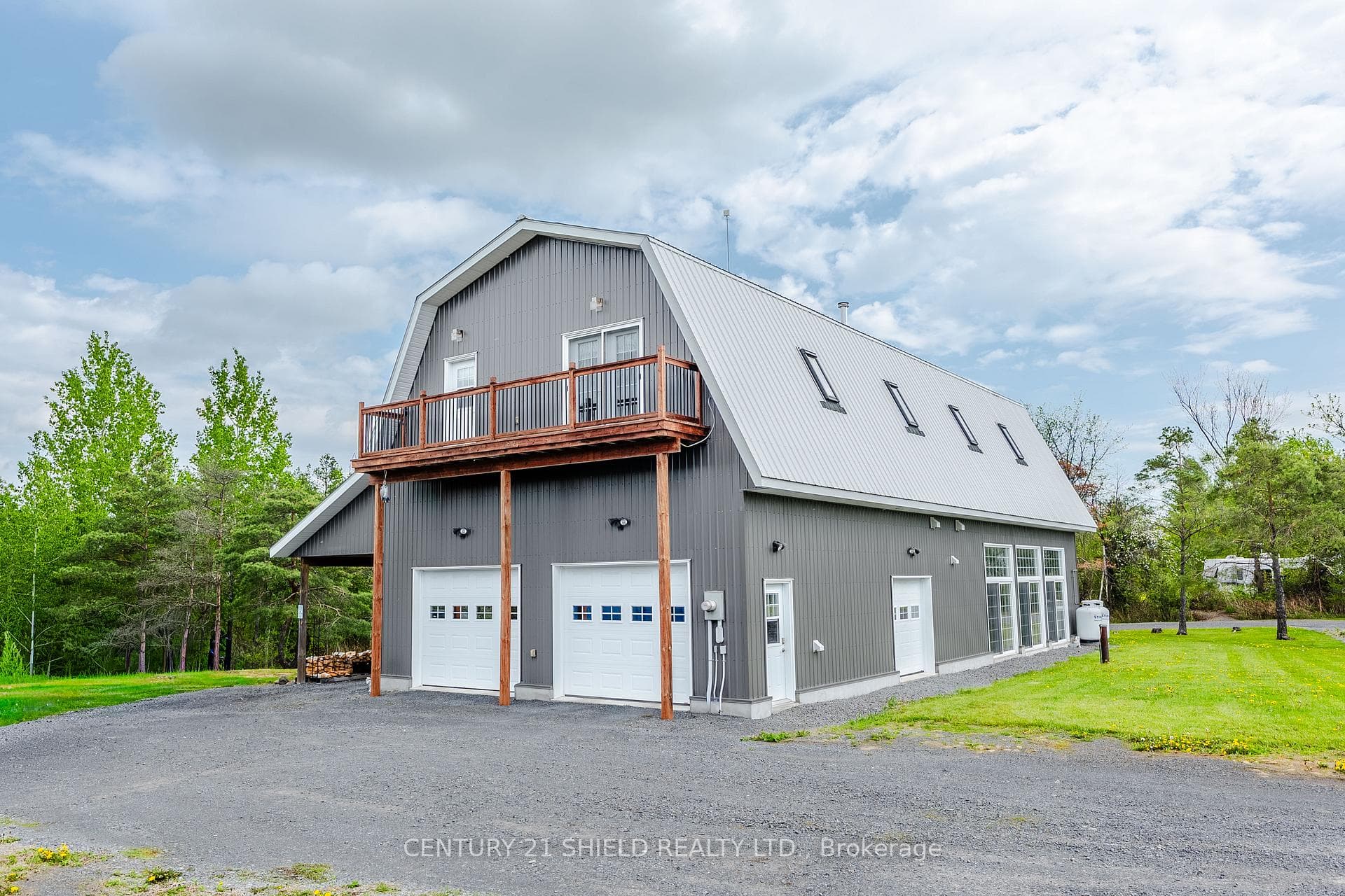 4075 County Rd 15 Road photo 1