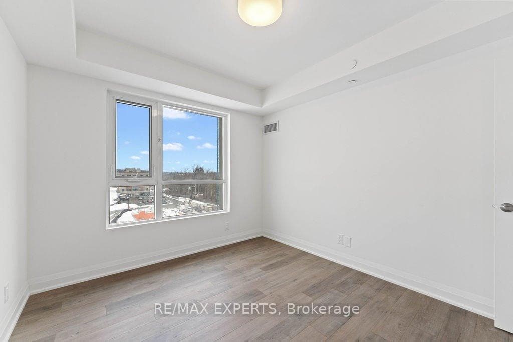 58 Lakeside Terrace Unit 618 photo 7