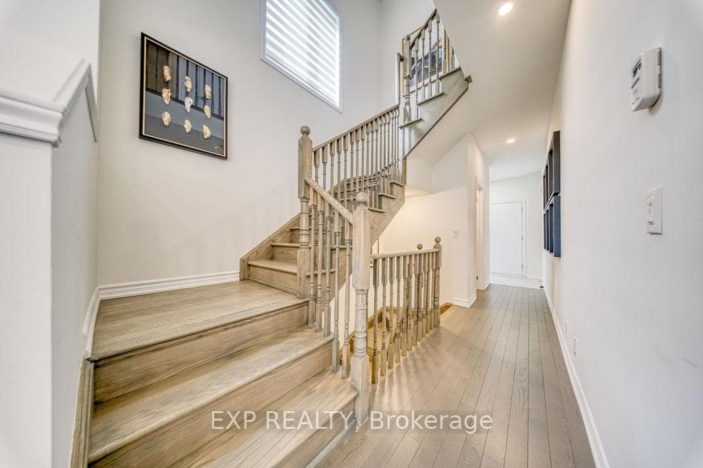 69 Freeman Williams Street photo 4