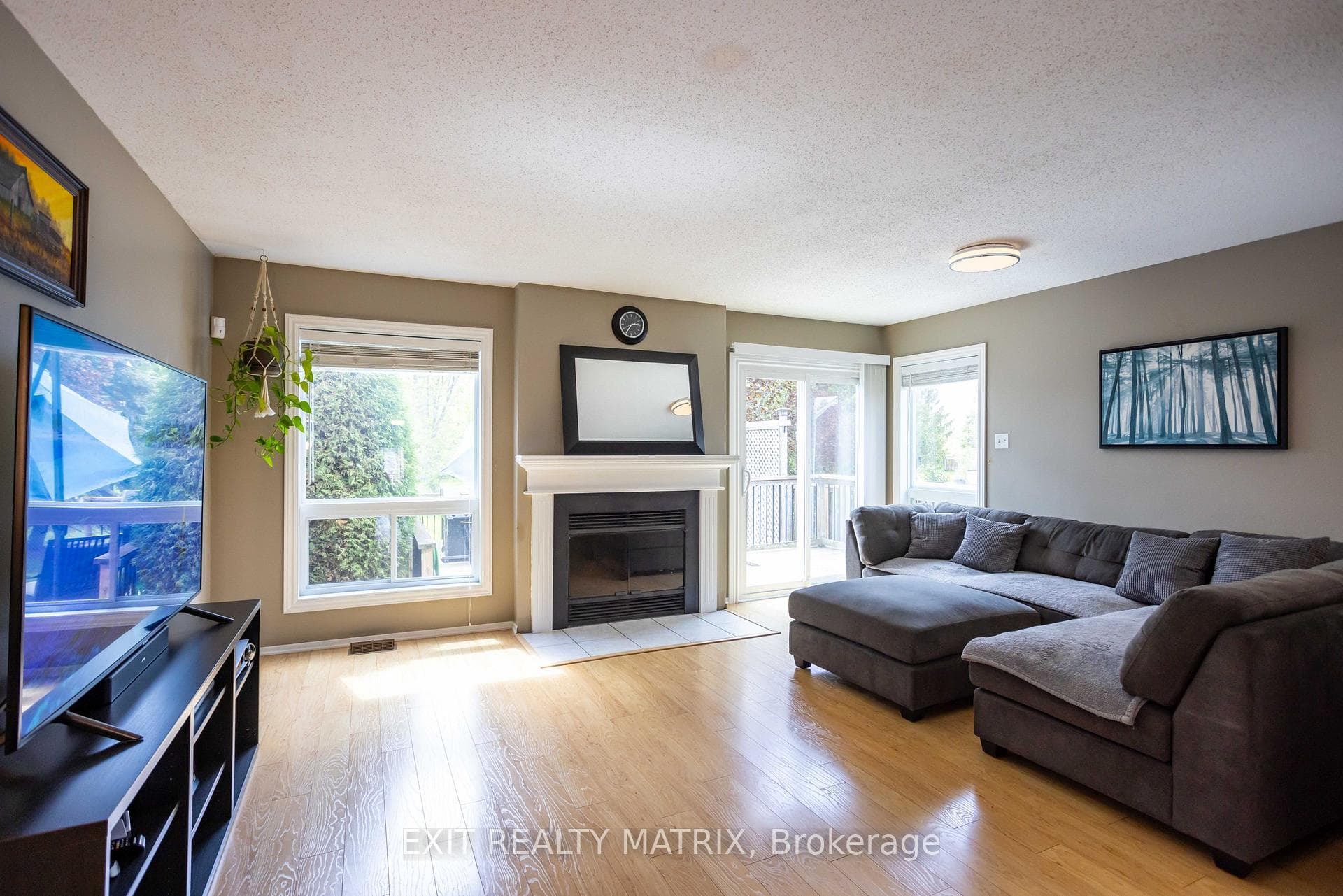 1521 Briarfield Crescent photo 6