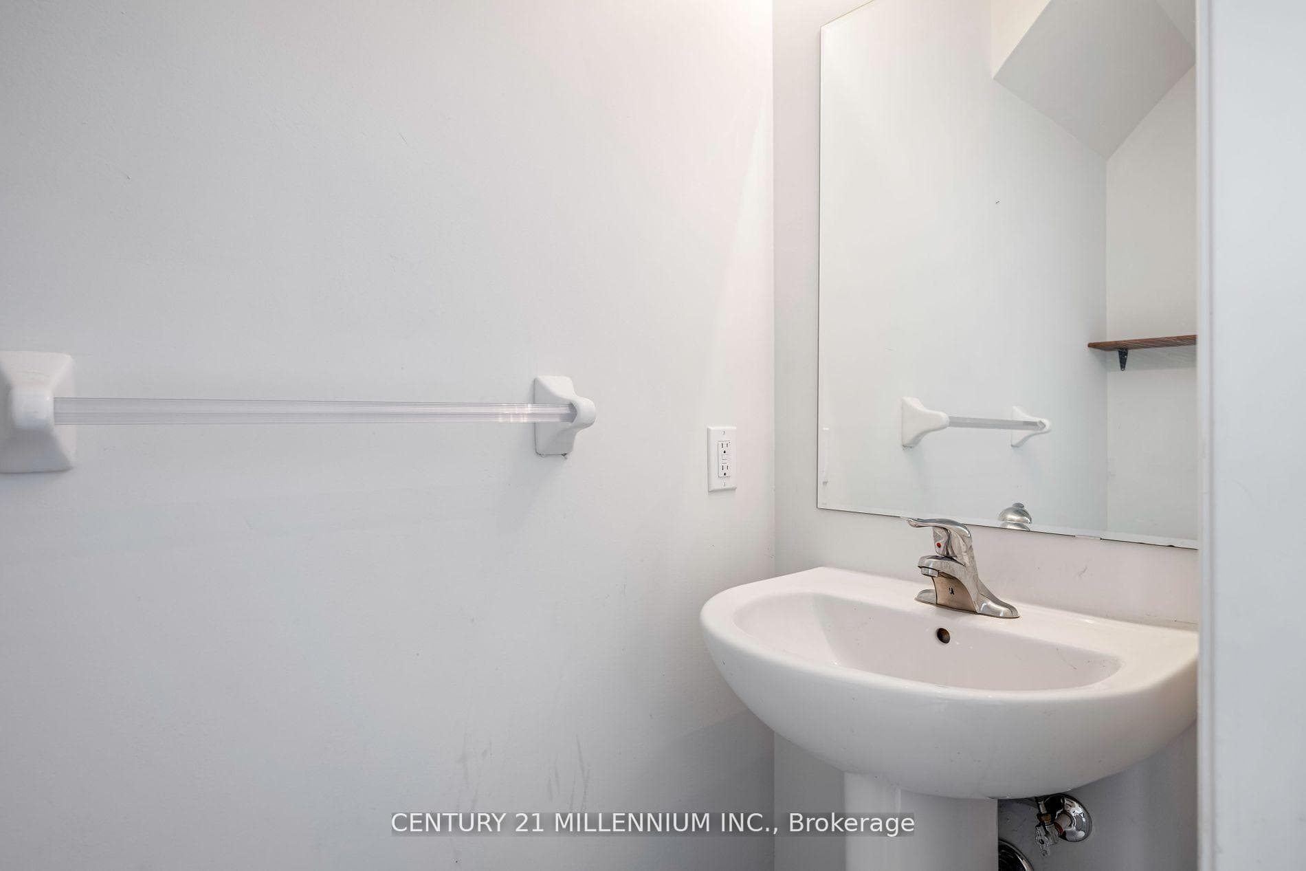 719 Potawatomi Crescent photo 20