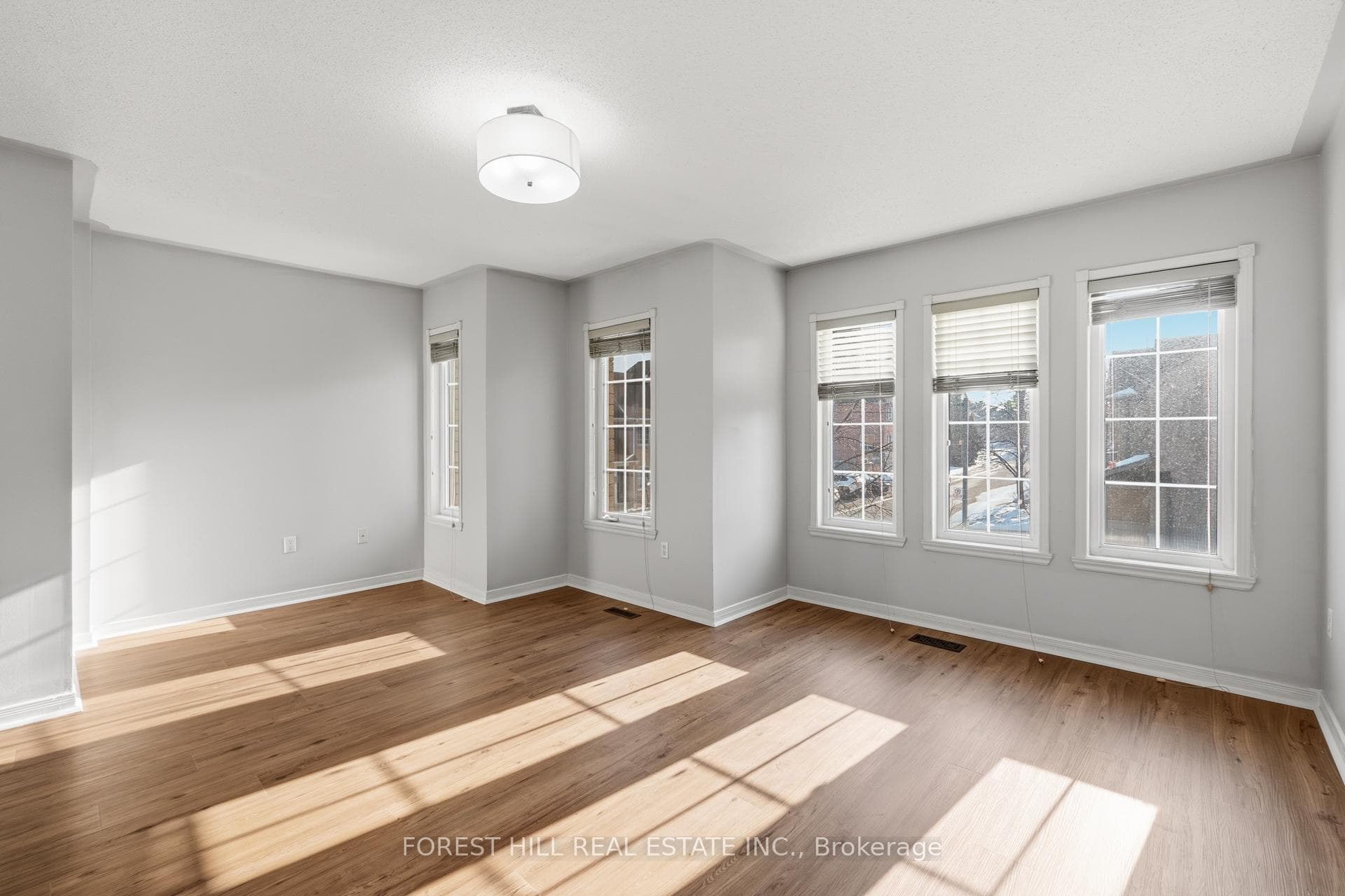 5260 McFarren Boulevard Unit 139 photo 10
