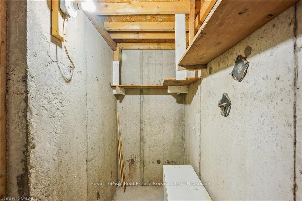 2262 RIDGE N/A photo 30